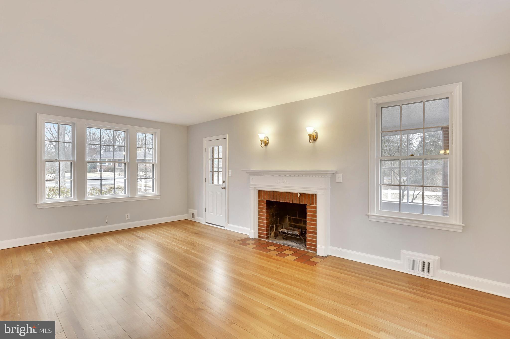 HILLANDALE - Residential