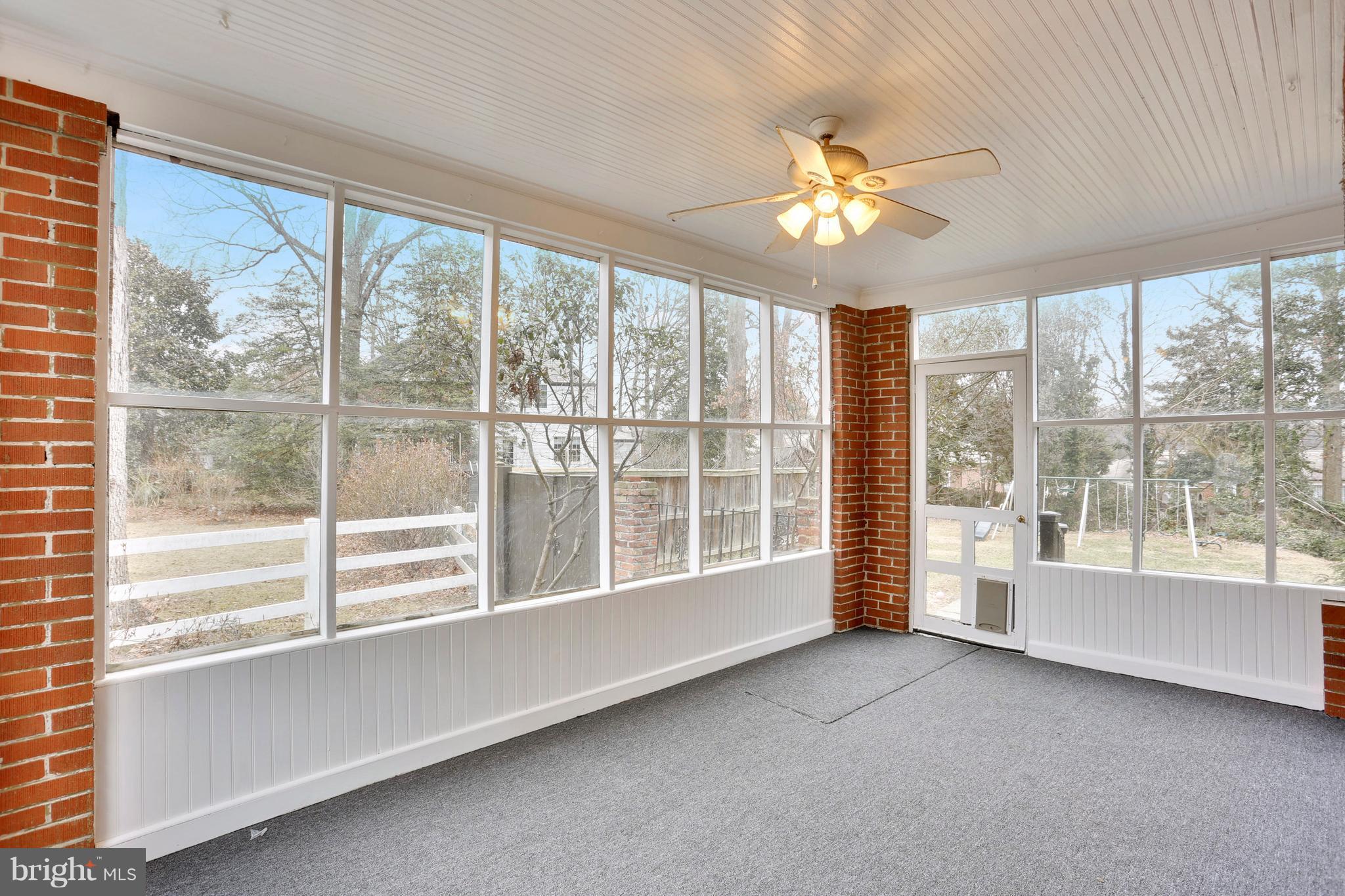 HILLANDALE - Residential