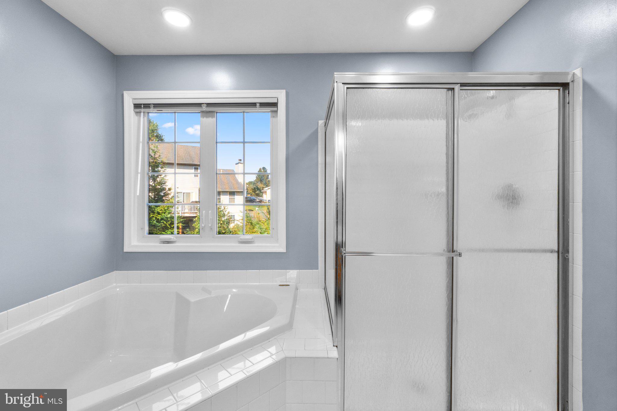 BRYNWOOD HILLS - Residential