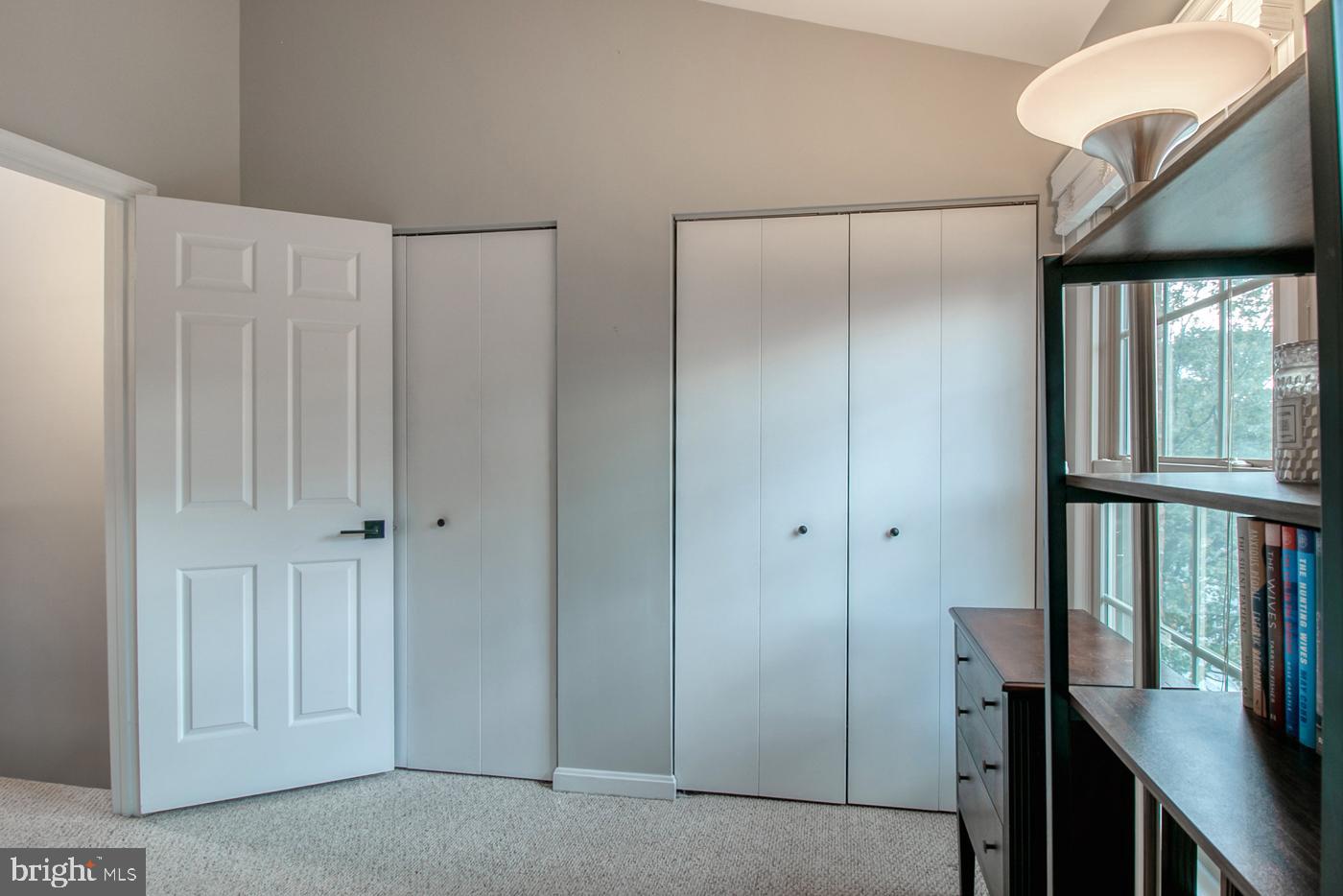 CANTON SQUARE - Residential