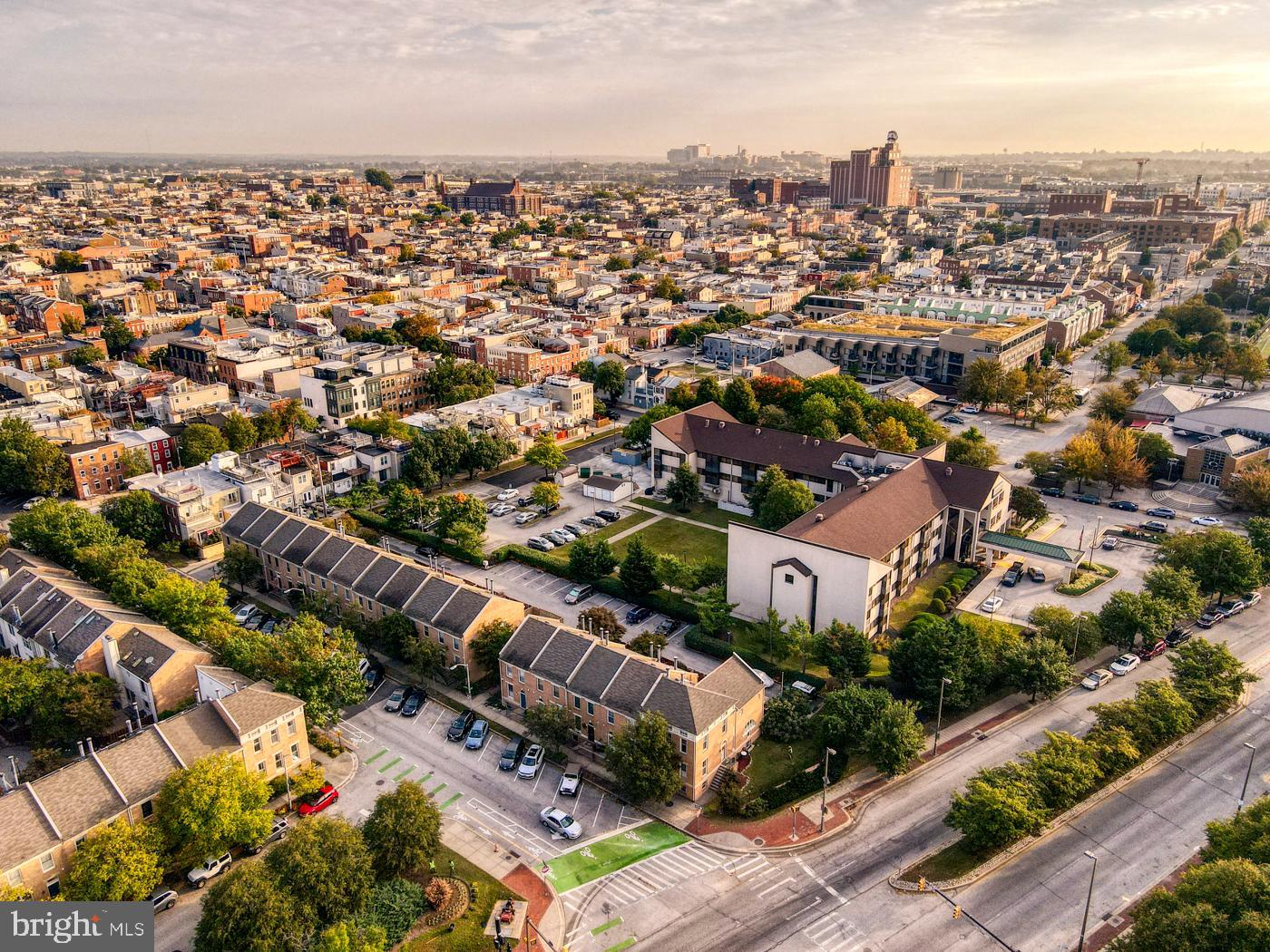 CANTON SQUARE - Residential