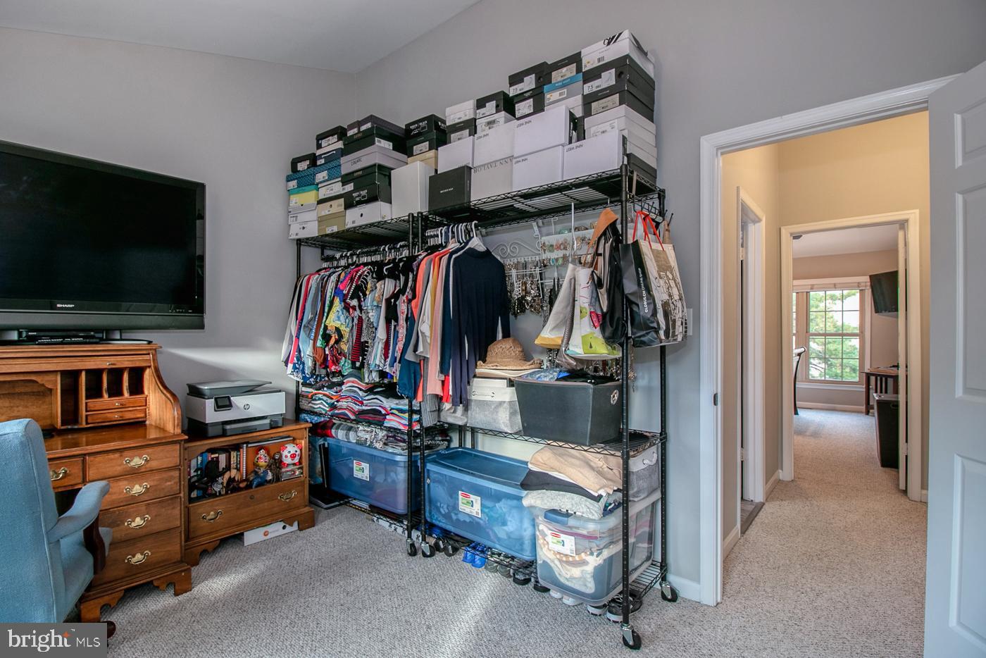 CANTON SQUARE - Residential