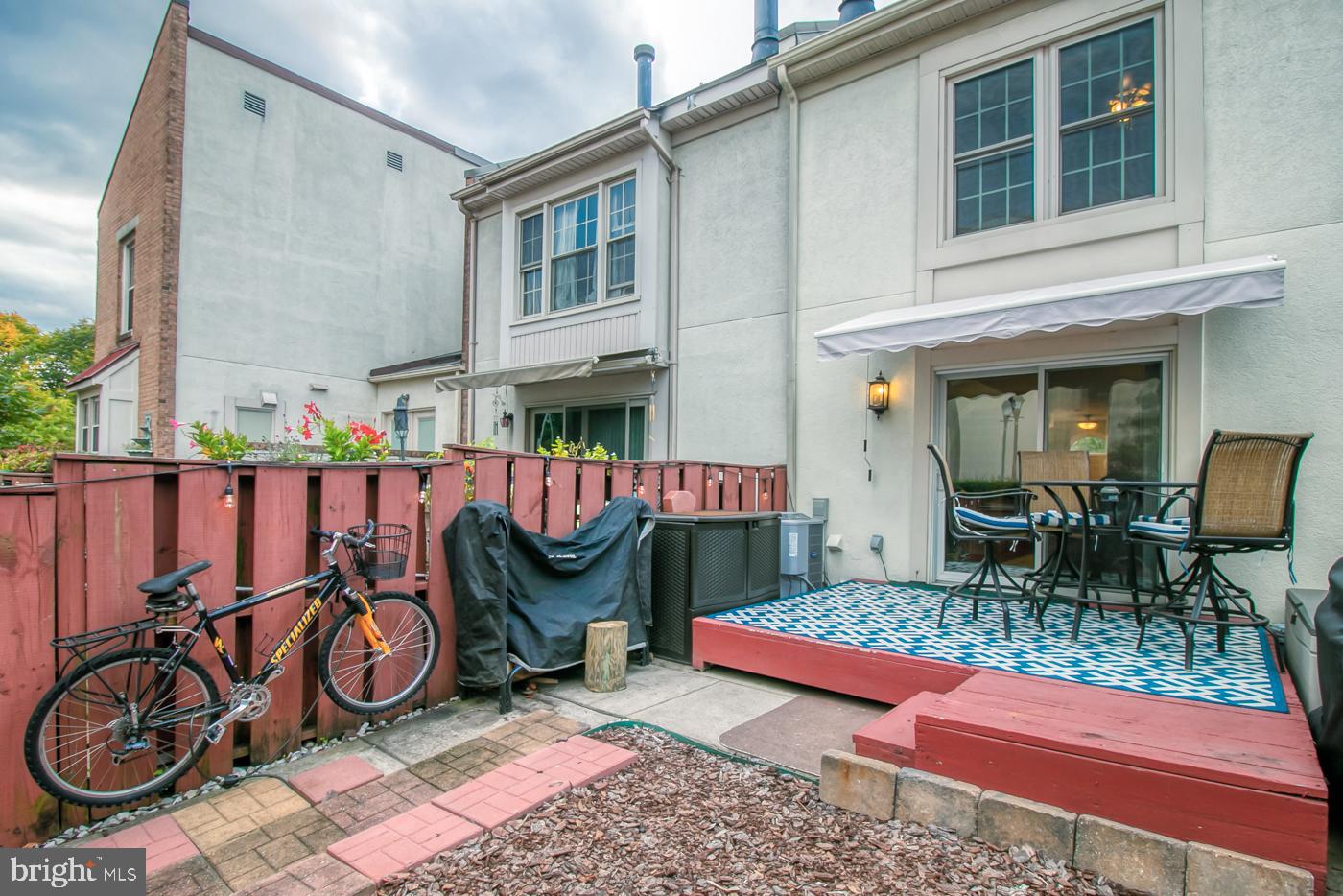 CANTON SQUARE - Residential