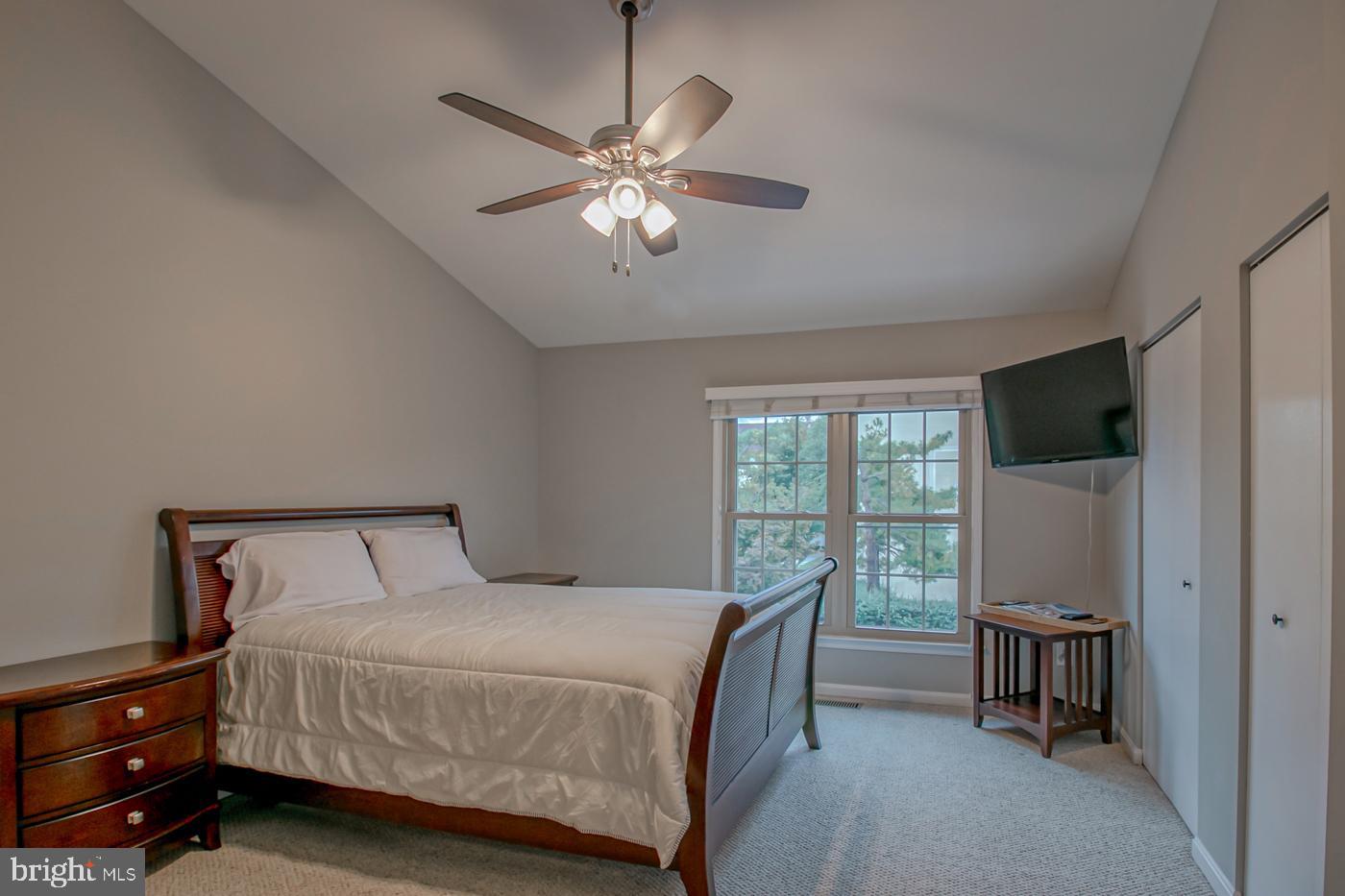 CANTON SQUARE - Residential