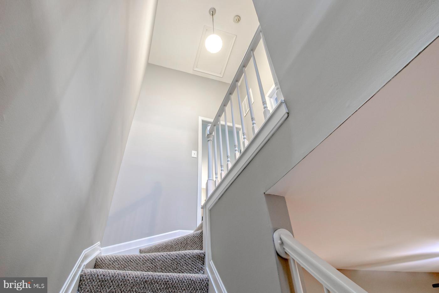 CANTON SQUARE - Residential