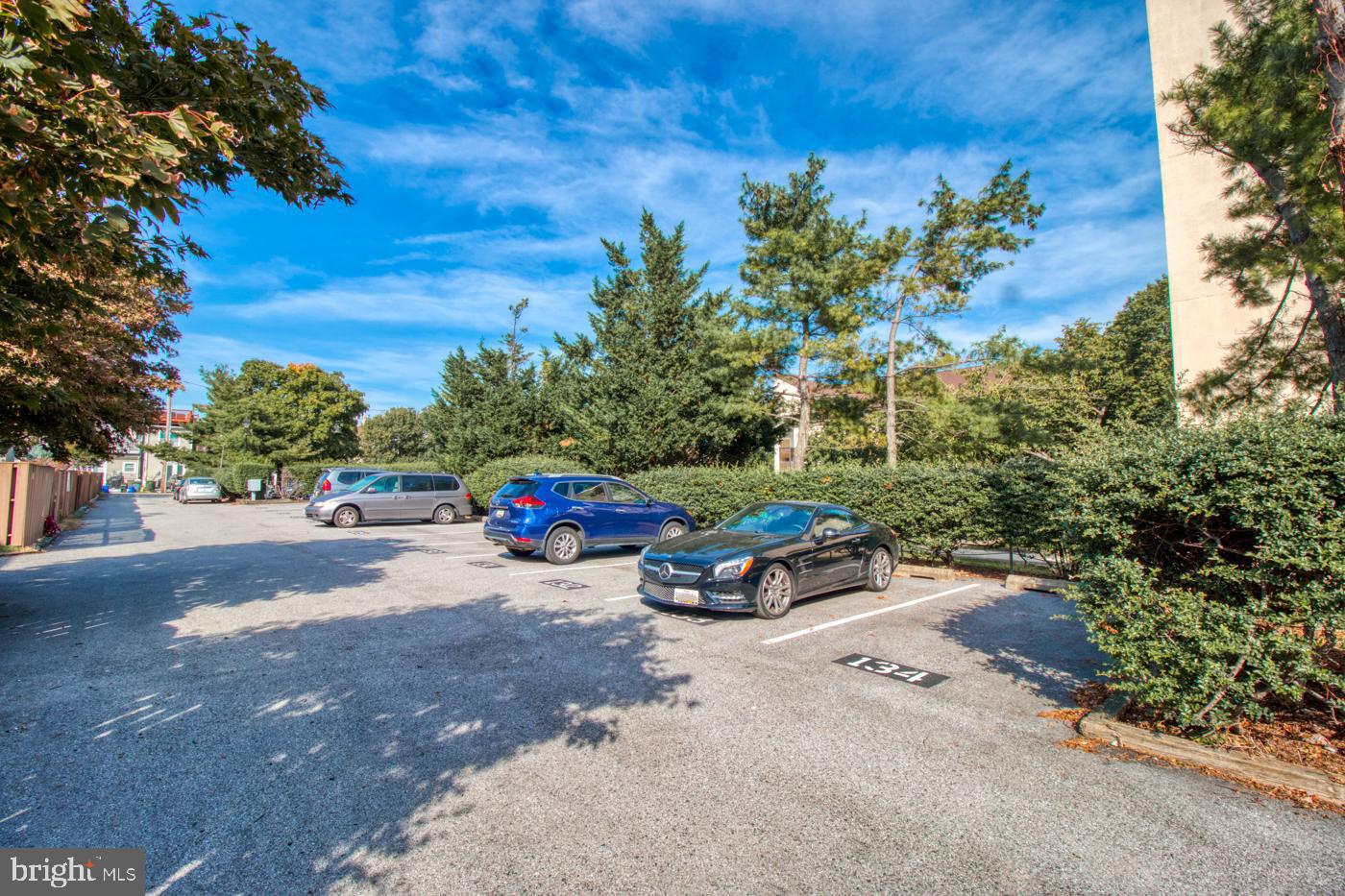 CANTON SQUARE - Residential