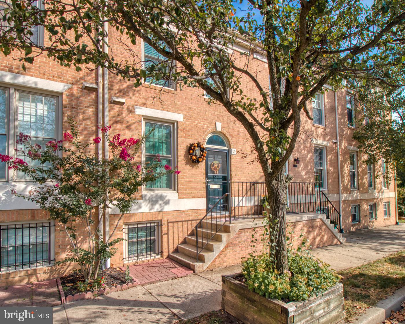 CANTON SQUARE - Residential