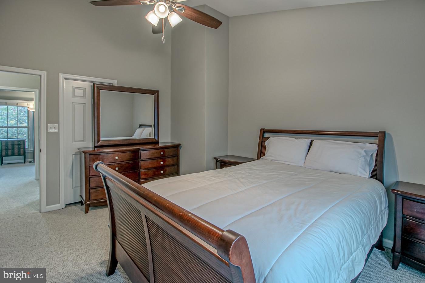 CANTON SQUARE - Residential