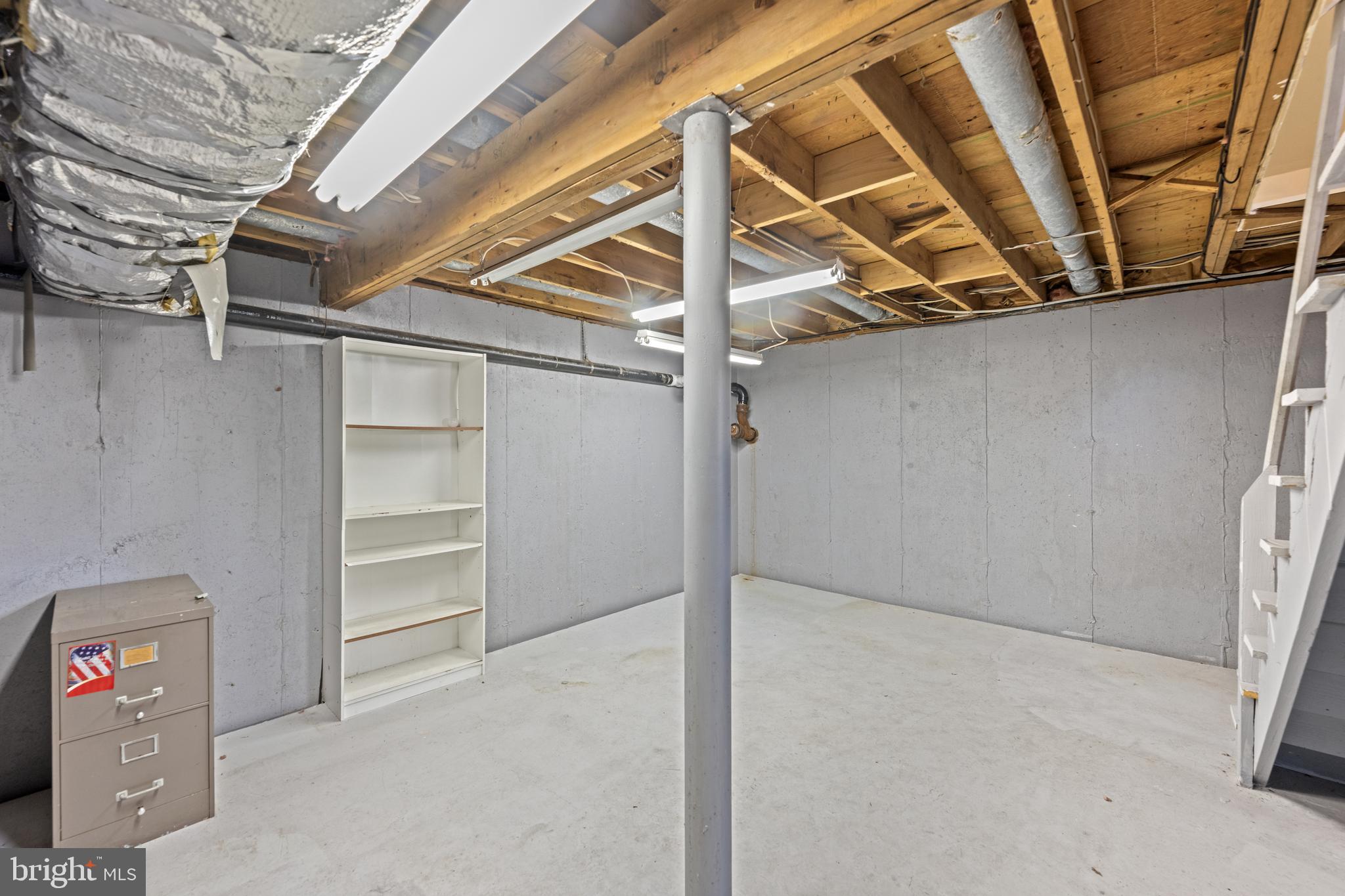 WESTVIEW ACRES - Residential