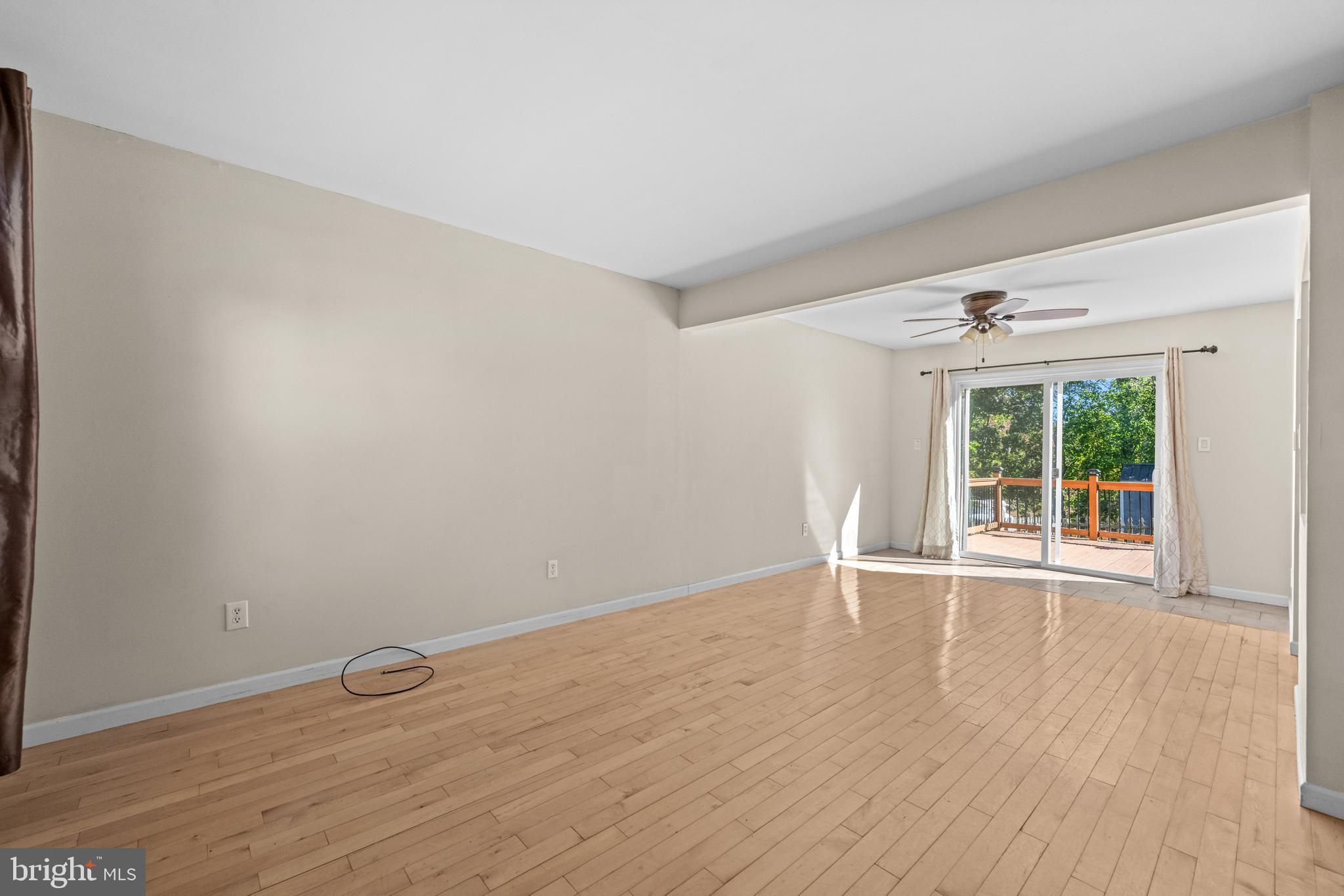 WESTVIEW ACRES - Residential