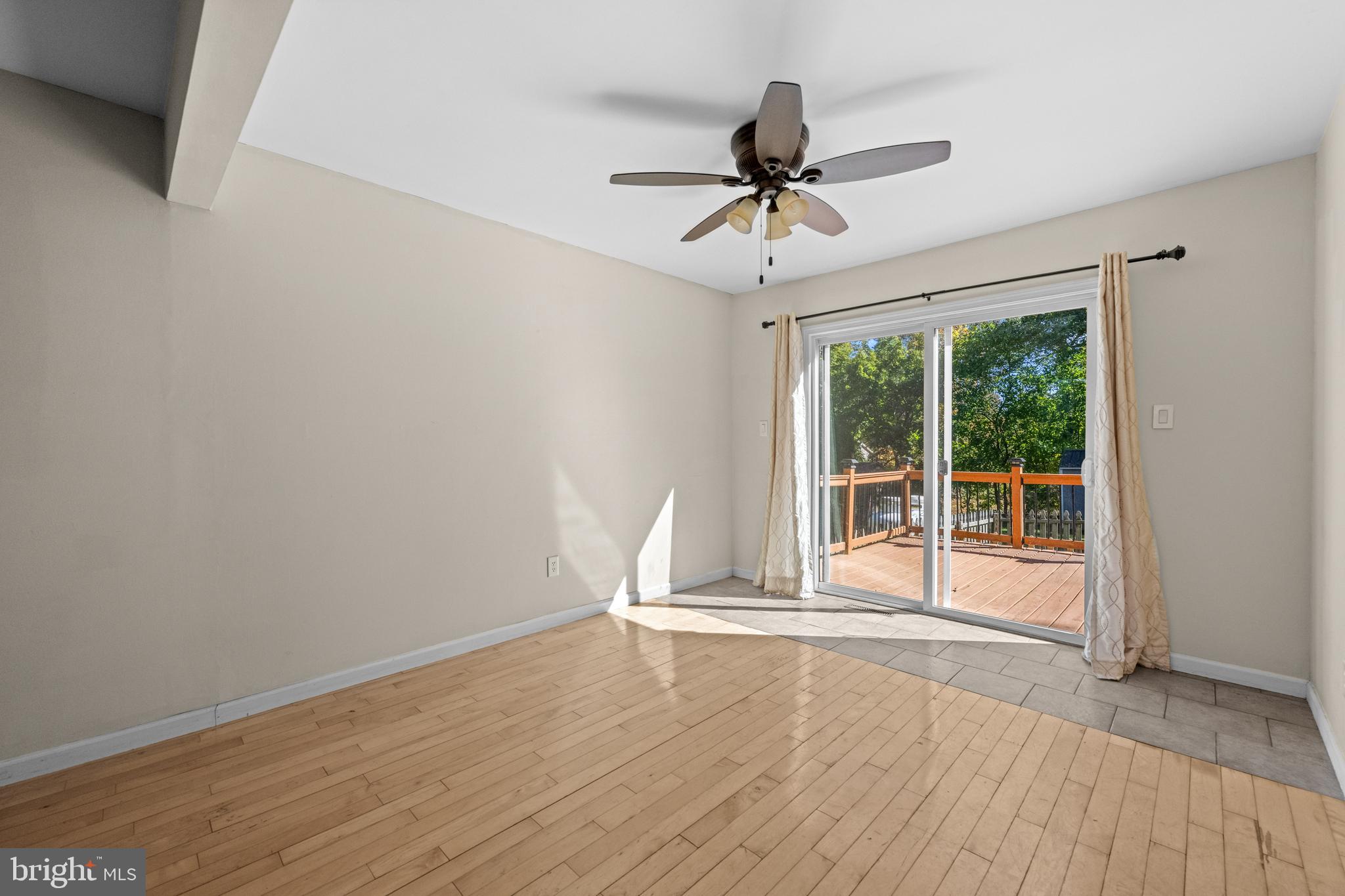 WESTVIEW ACRES - Residential