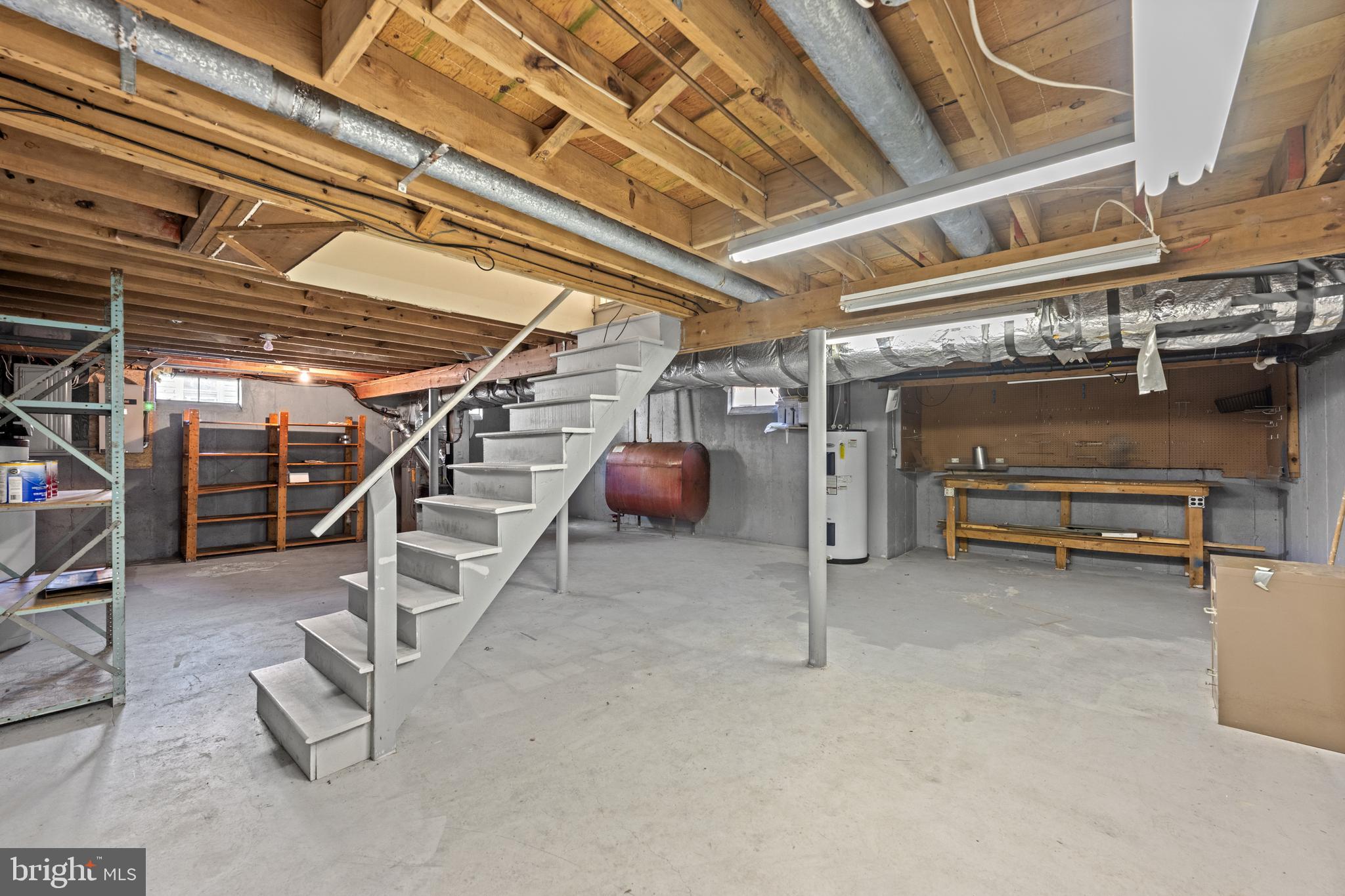 WESTVIEW ACRES - Residential