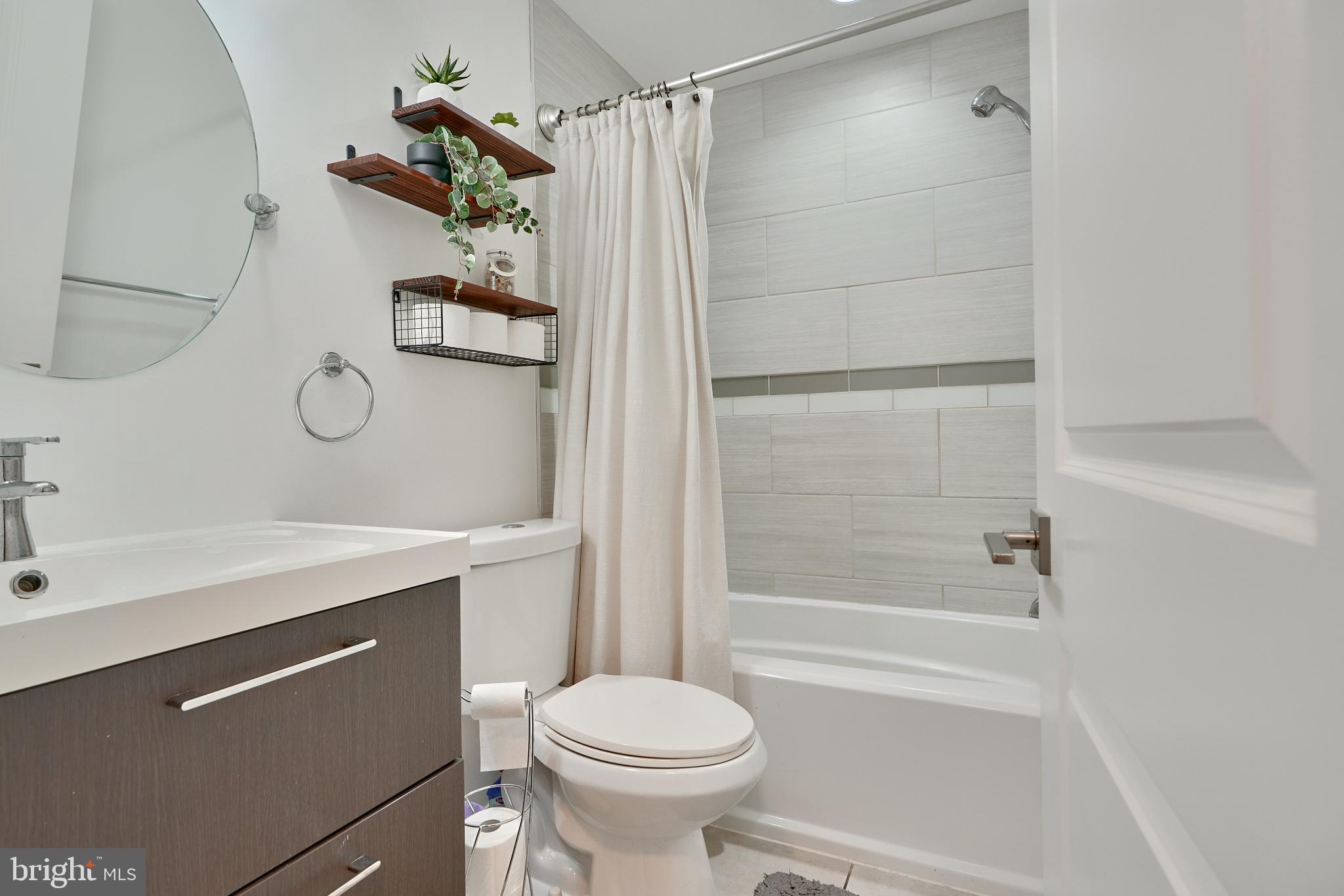 MCELDERRY PARK - Residential