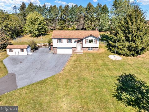 661 HICKORY ROAD MOHRSVILLE PA 19541