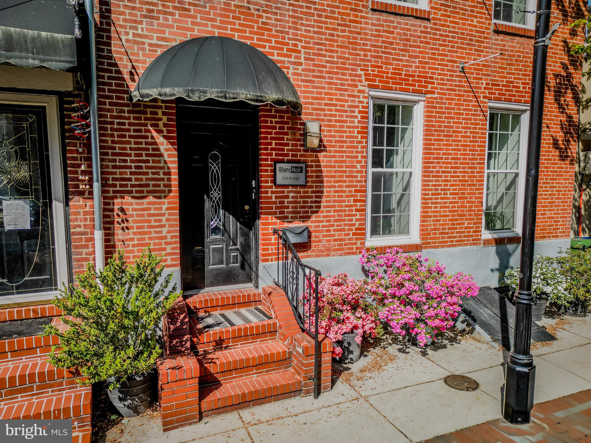 210 S HIGH STREET