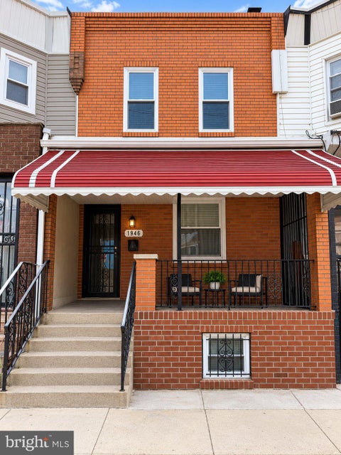 Townhouse For Rent - 1946 S 21st Street<br/> PHILADELPHIA, PA 19145