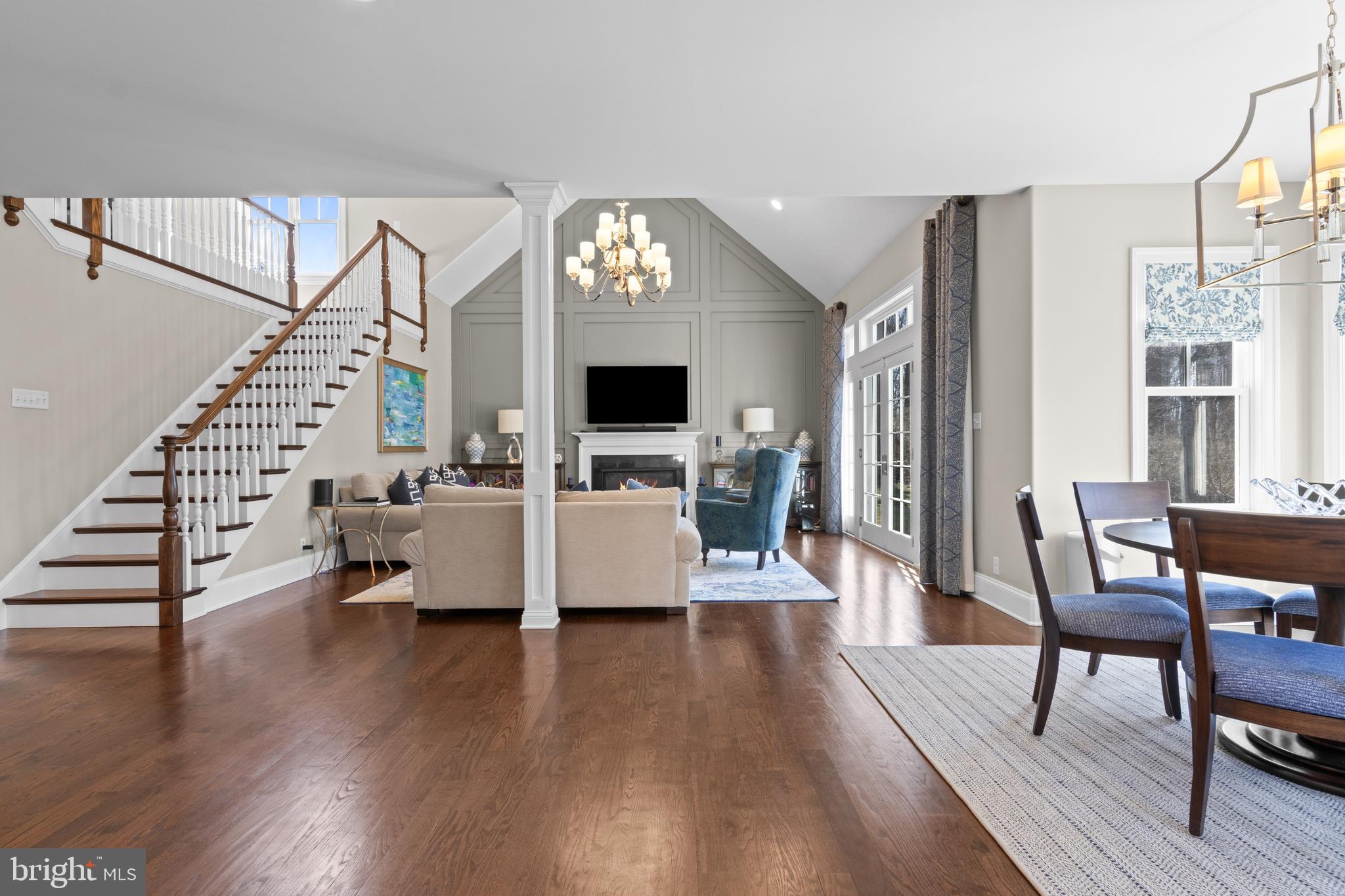 RADNOR HUNT - Residential