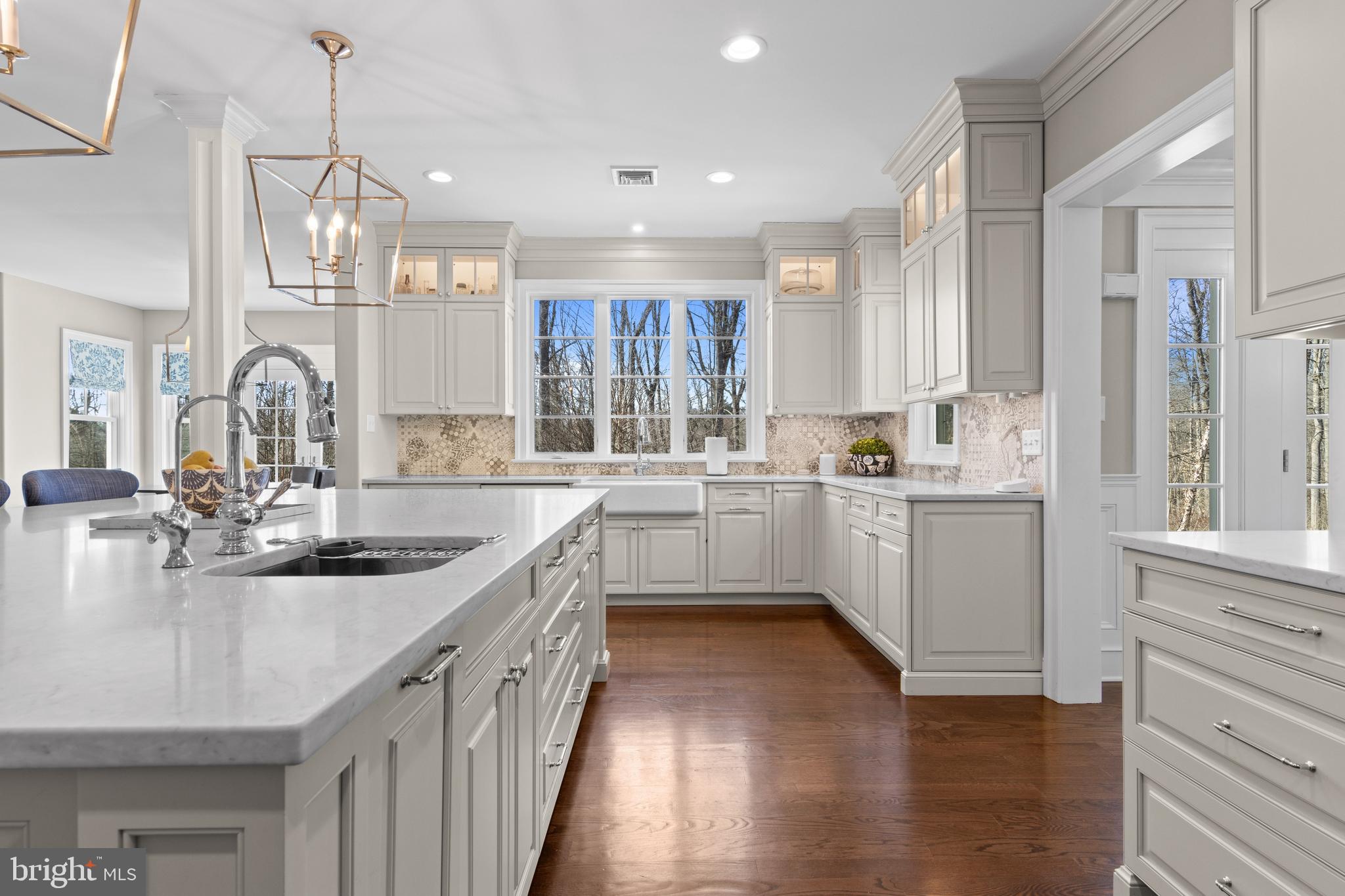 RADNOR HUNT - Residential