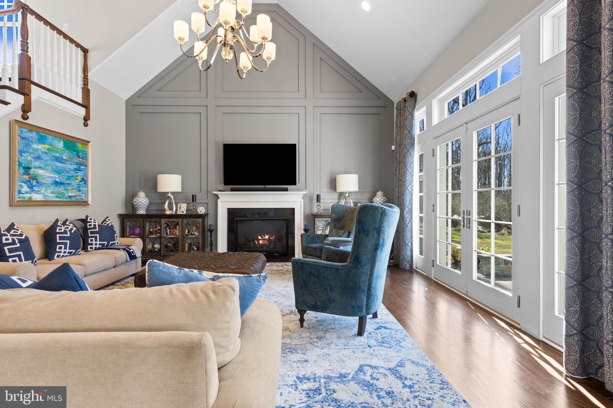 RADNOR HUNT - Residential