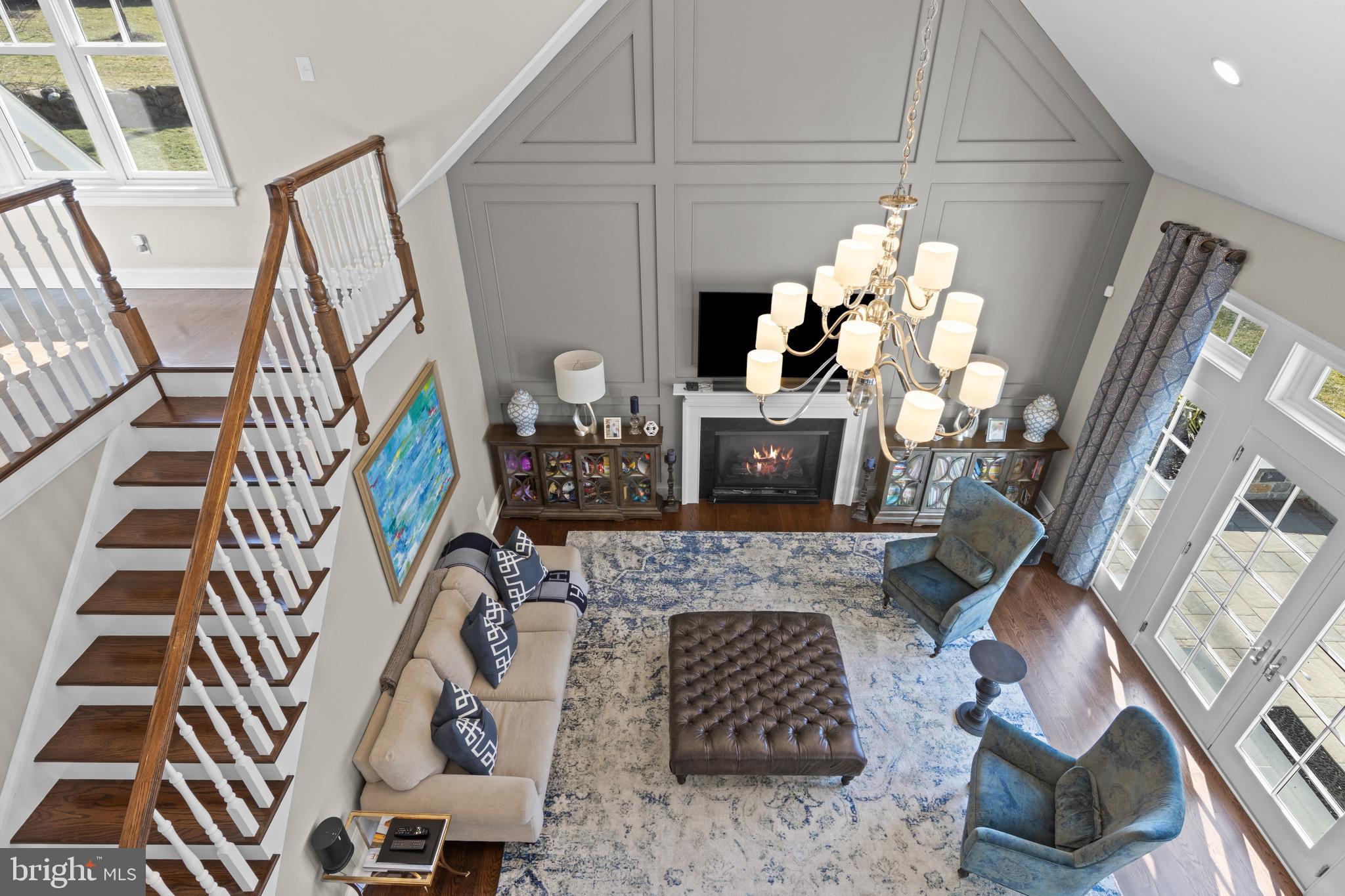 RADNOR HUNT - Residential