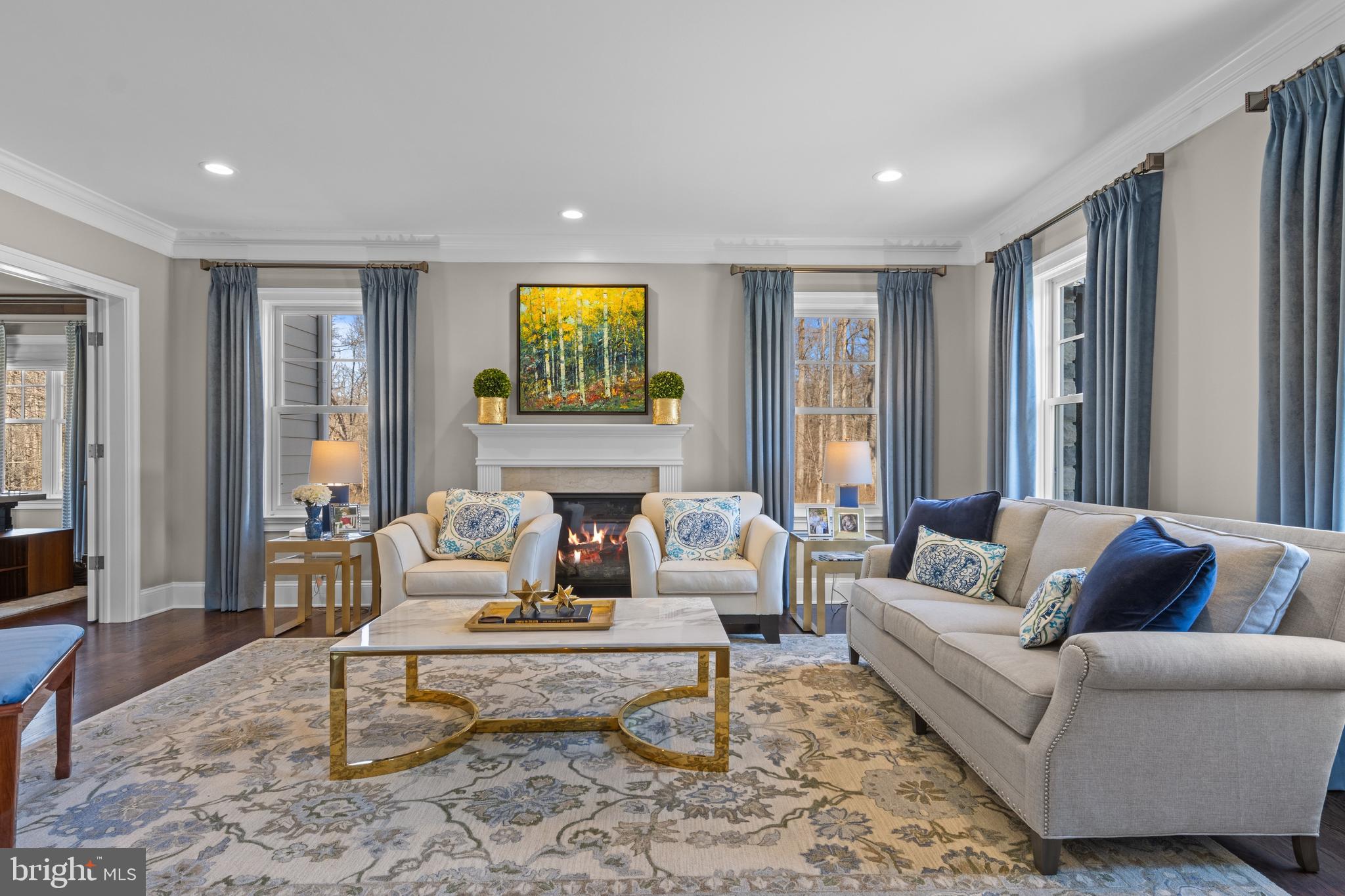 RADNOR HUNT - Residential