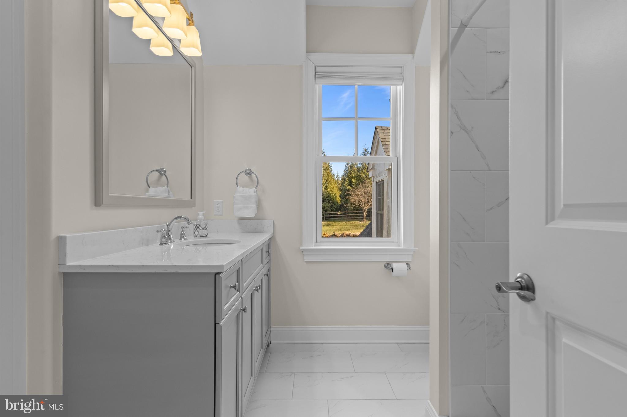 RADNOR HUNT - Residential