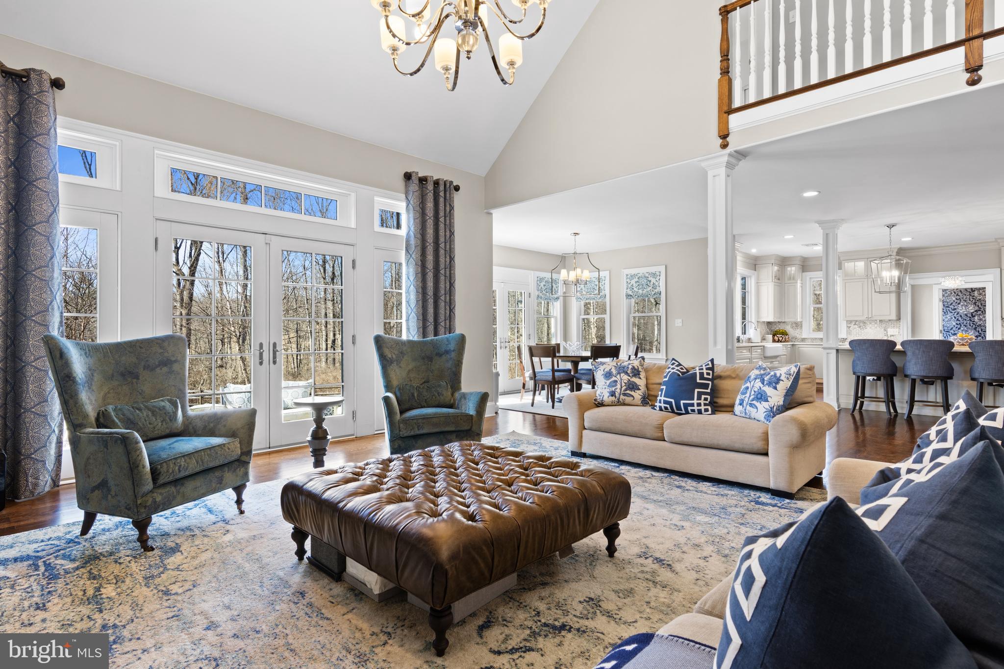 RADNOR HUNT - Residential