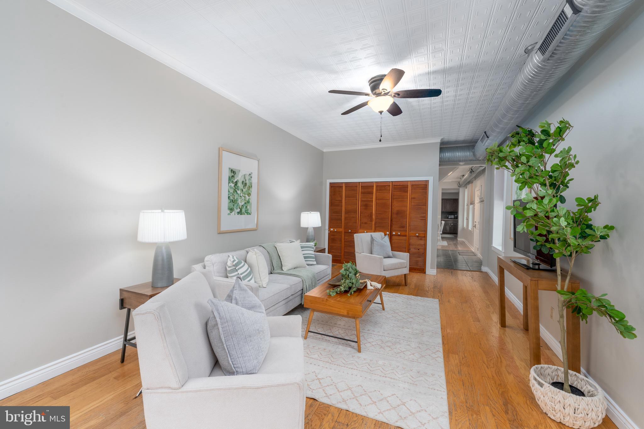 RIVERSIDE - Residential