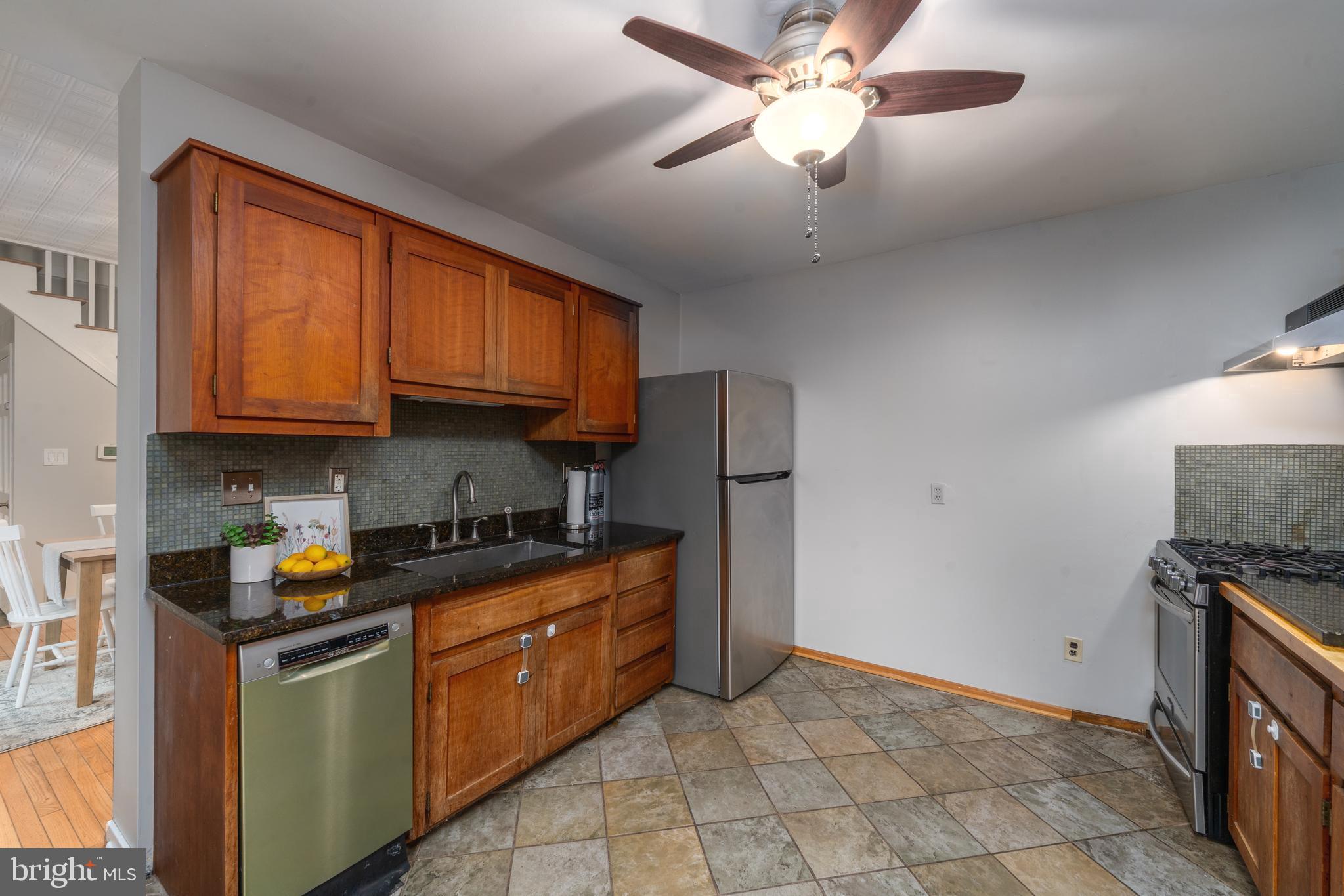 RIVERSIDE - Residential