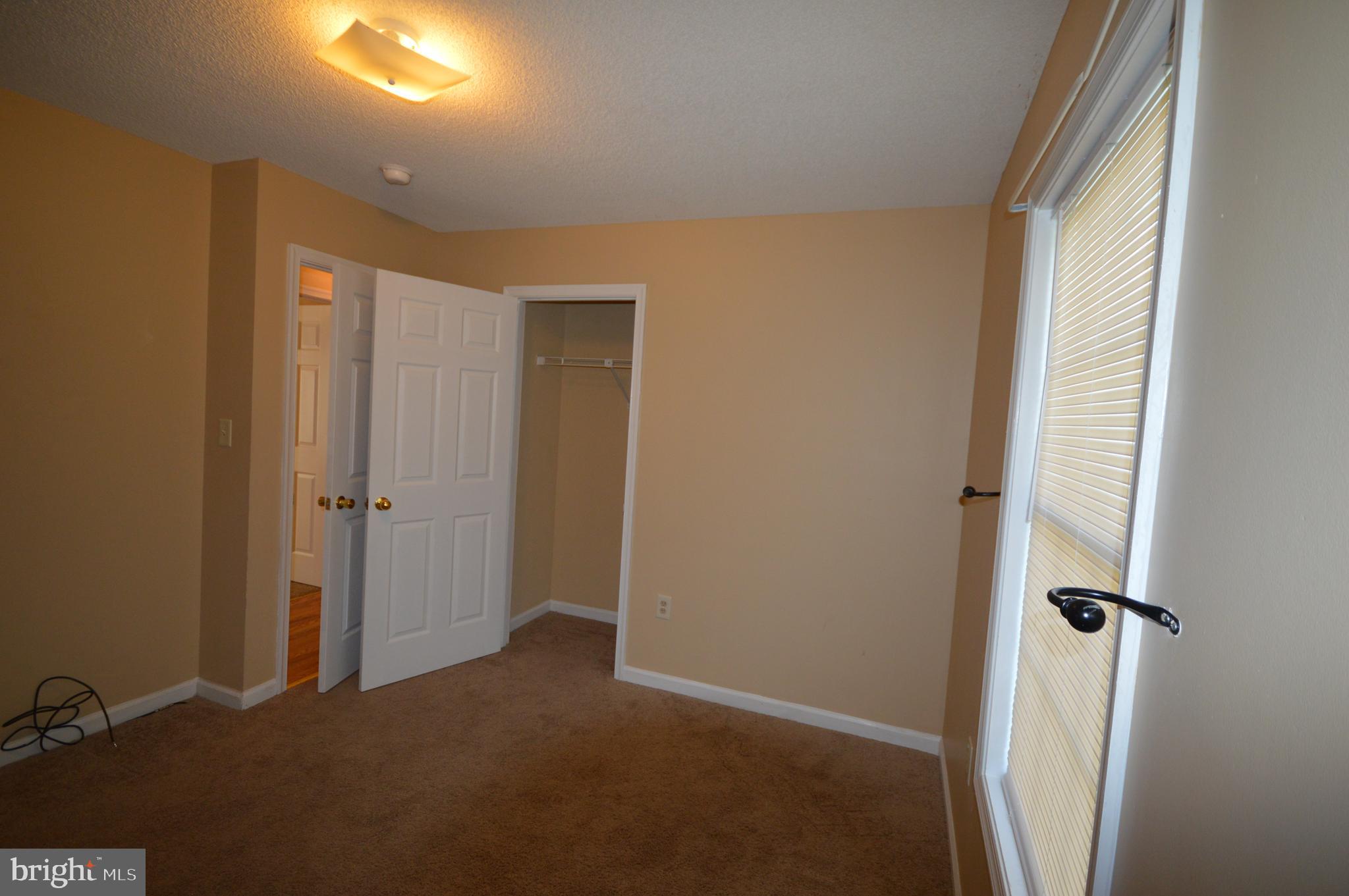 GRUBB - Residential Lease