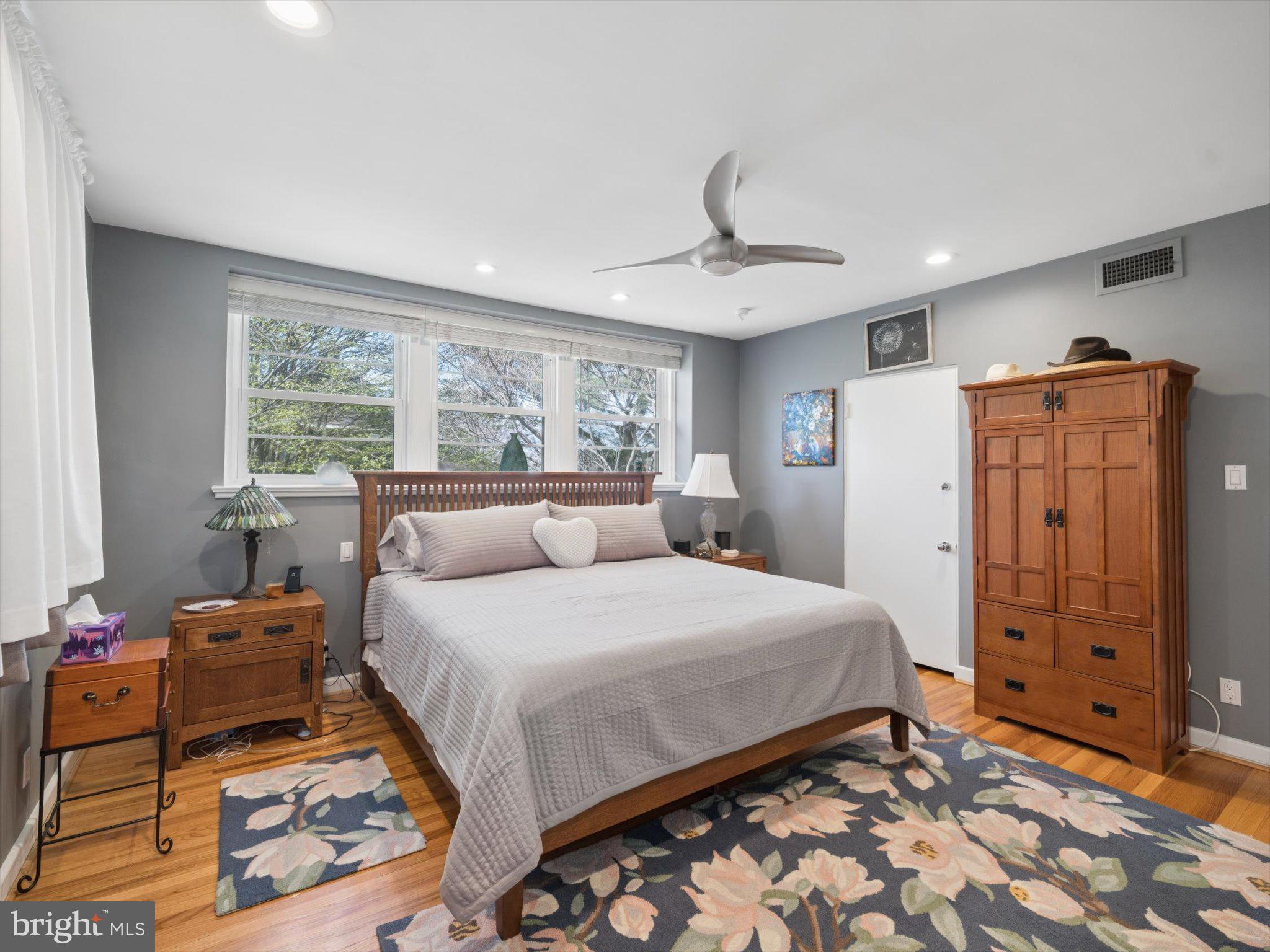 ELKINS PARK - Residential