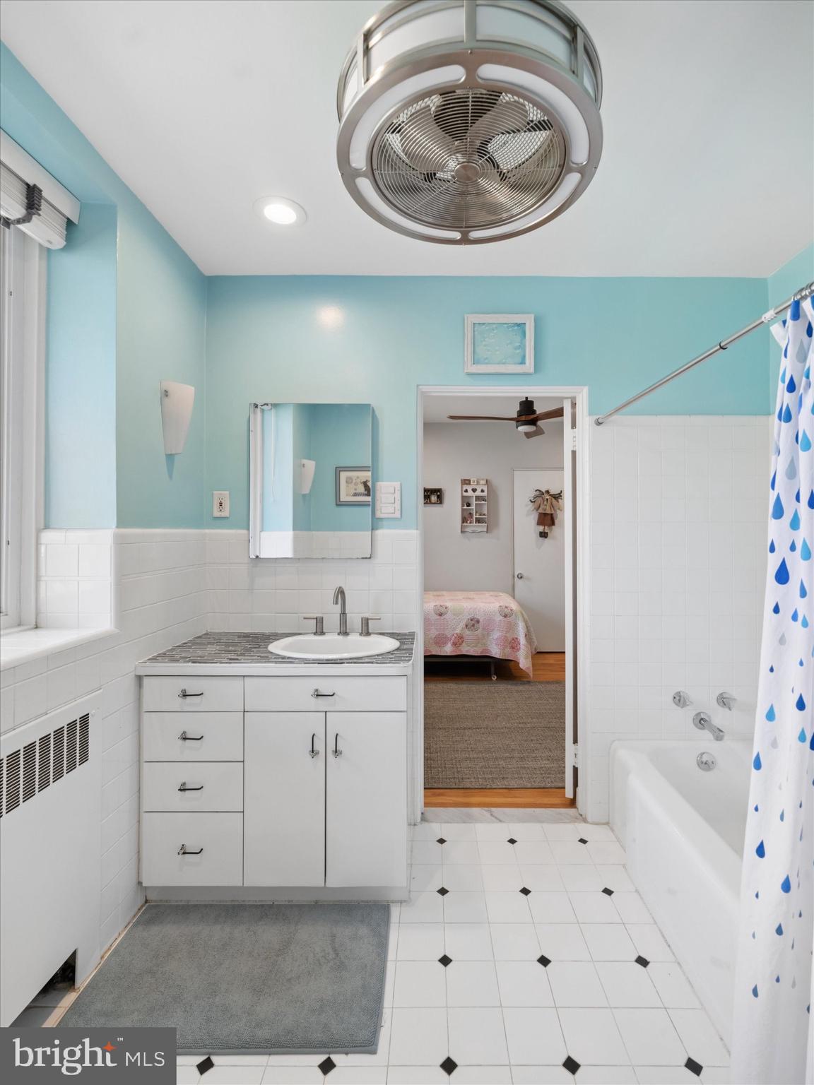 ELKINS PARK - Residential