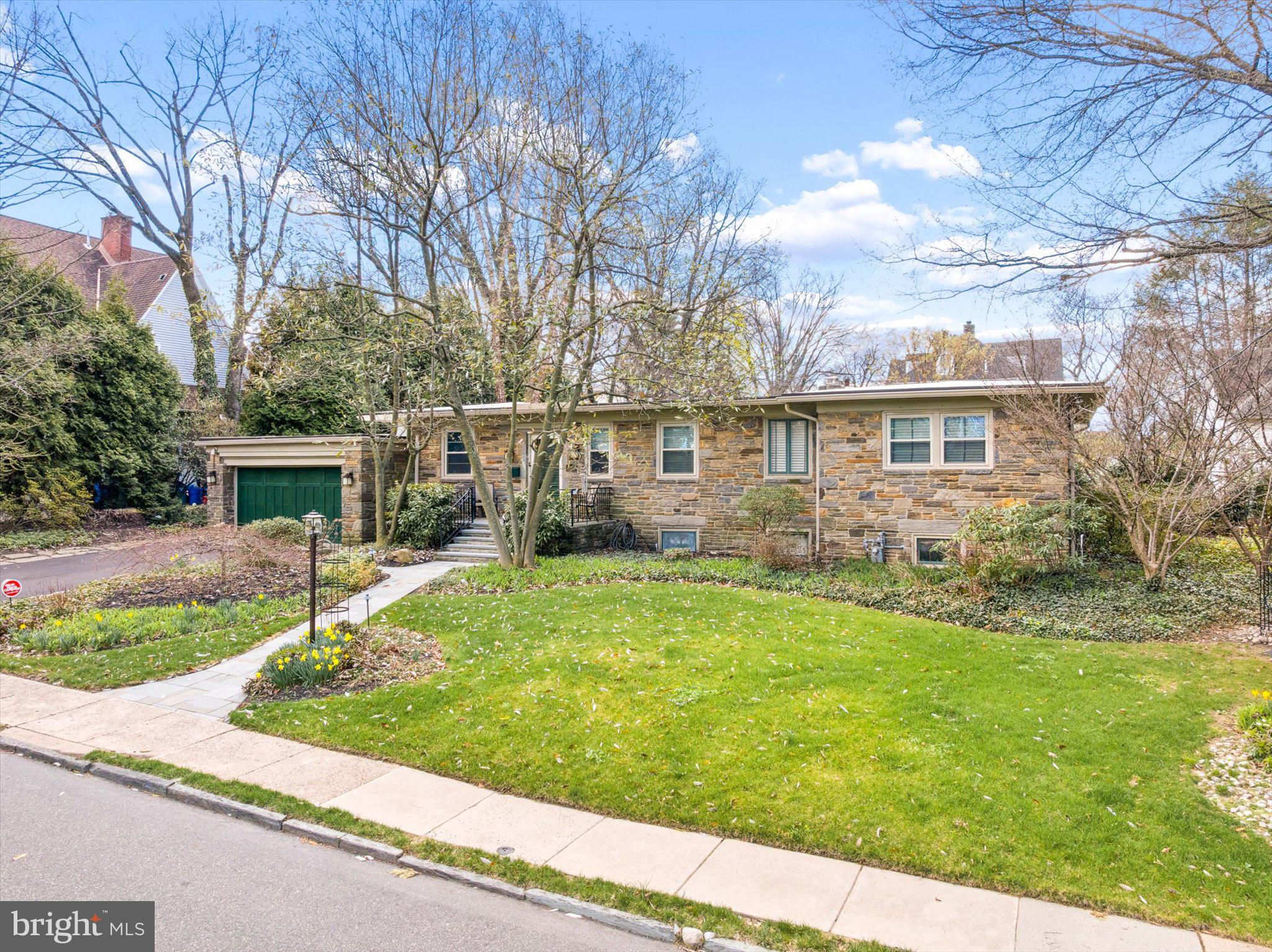 ELKINS PARK - Residential