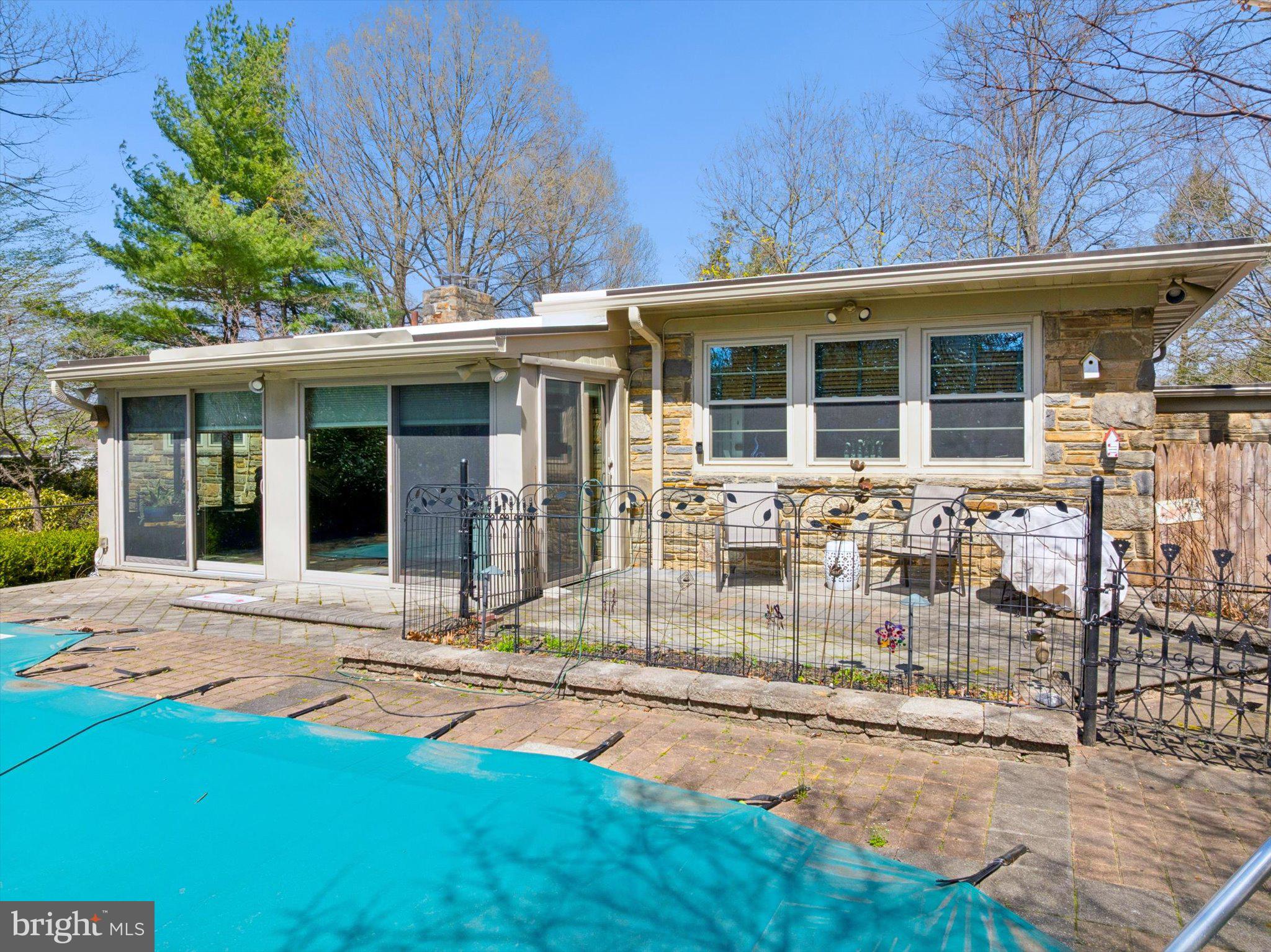 ELKINS PARK - Residential