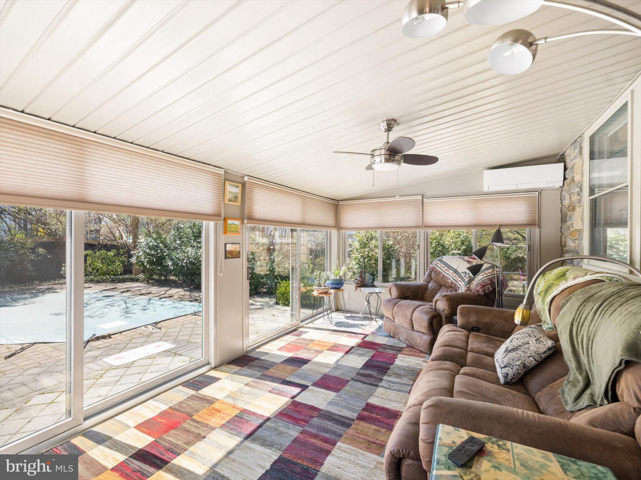 ELKINS PARK - Residential