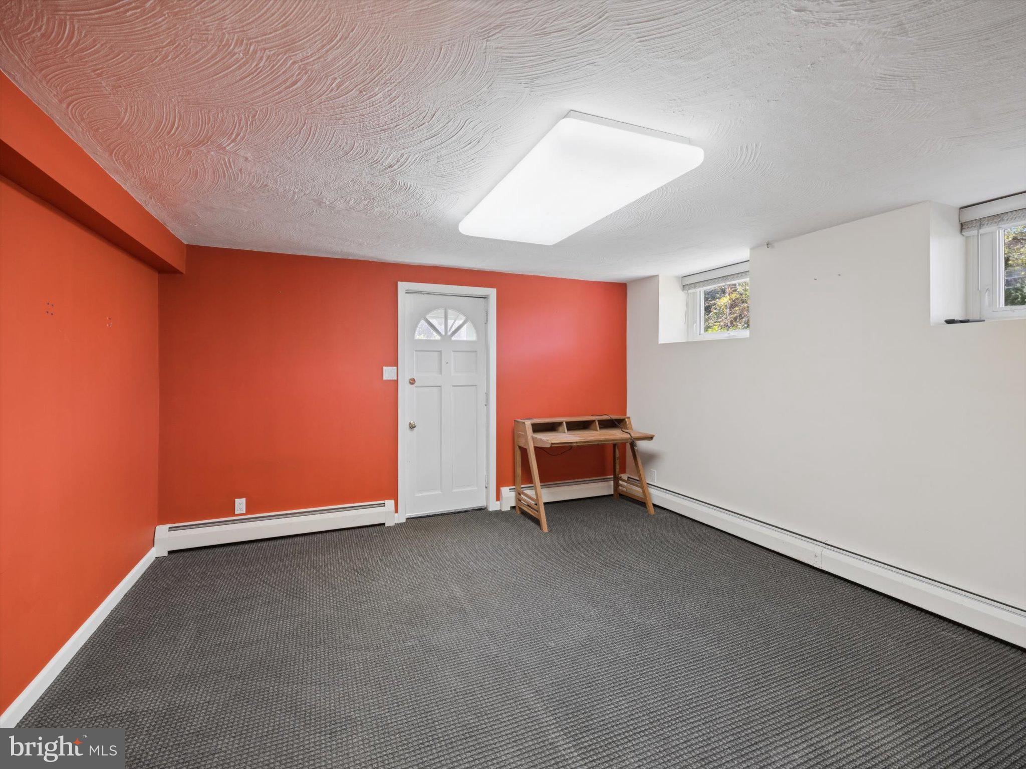 ELKINS PARK - Residential