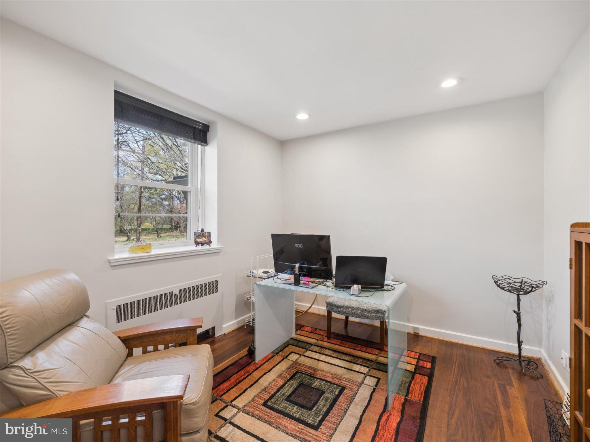 ELKINS PARK - Residential