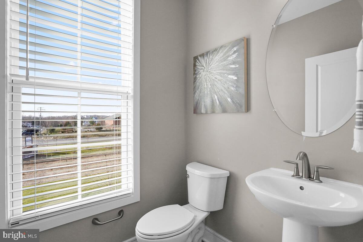 ROBINSON MANOR - Residential