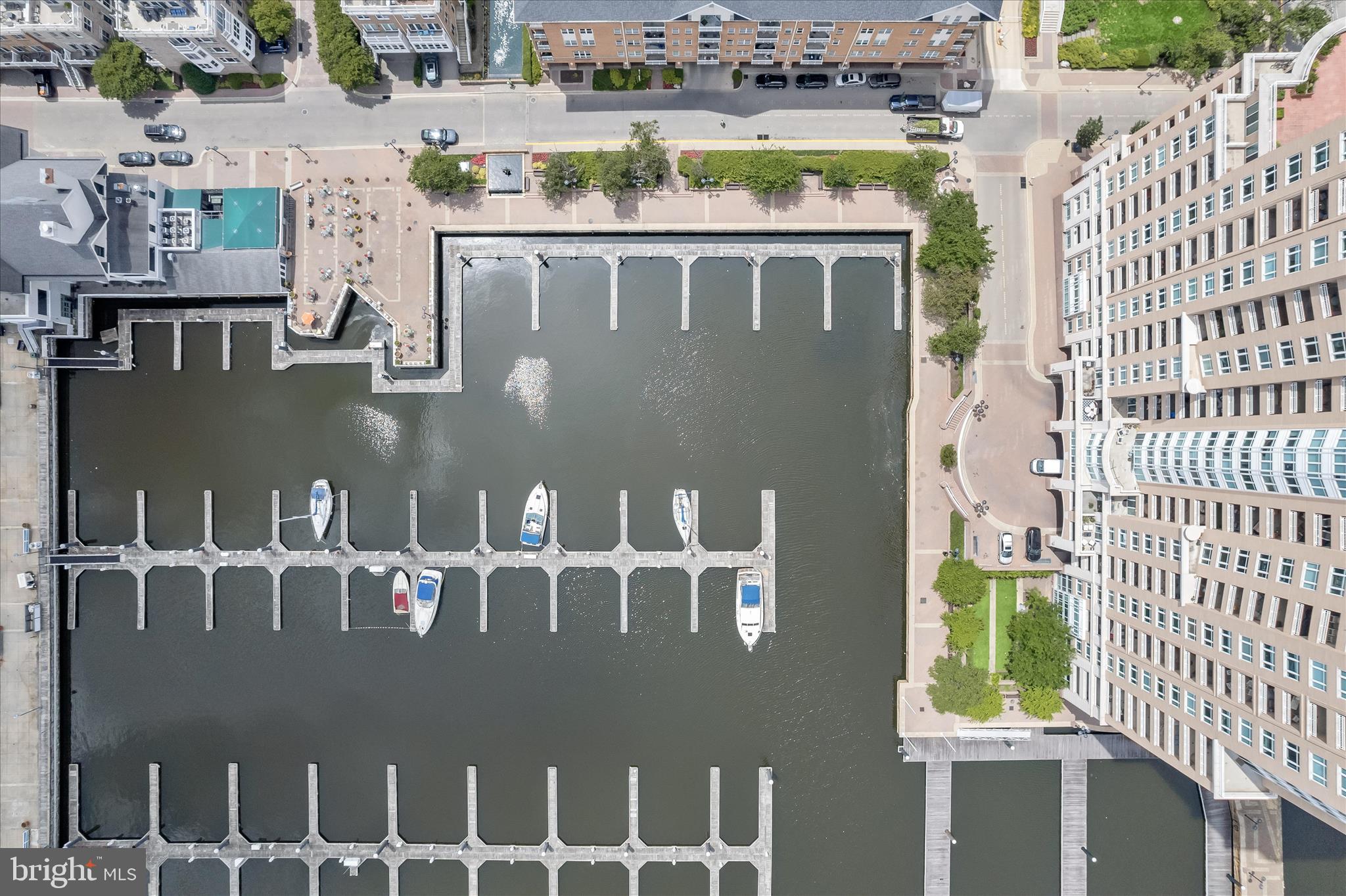 23 PIERSIDE DRIVE 337
