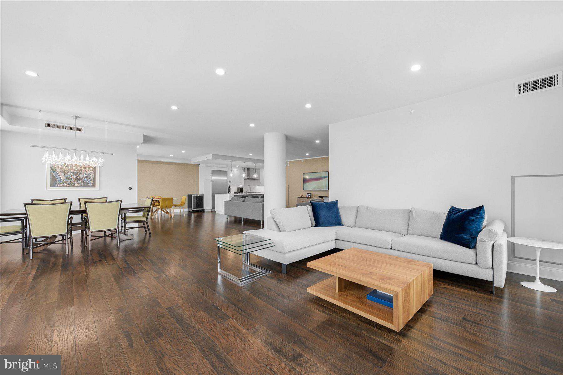 DOWNTOWN BETHESDA - Residential