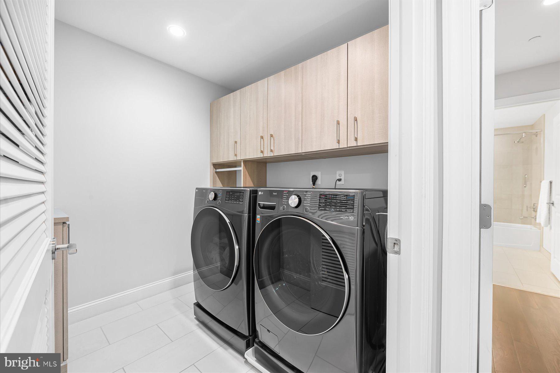 DOWNTOWN BETHESDA - Residential