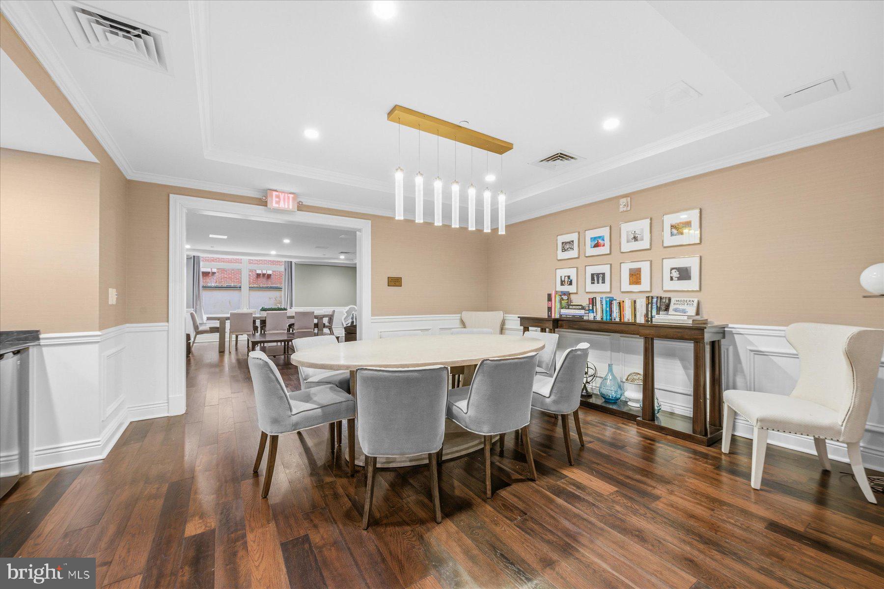 DOWNTOWN BETHESDA - Residential