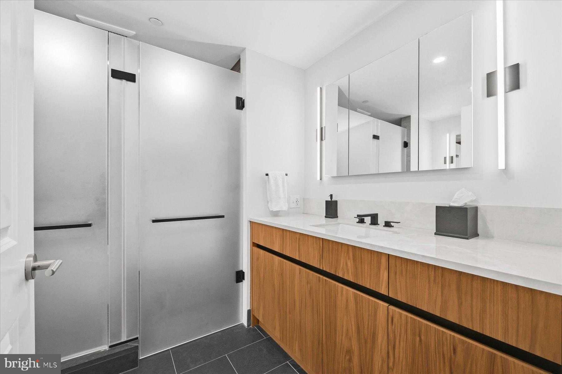 DOWNTOWN BETHESDA - Residential