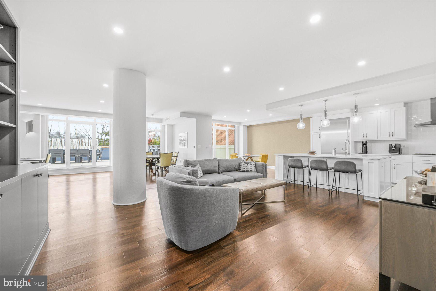 DOWNTOWN BETHESDA - Residential