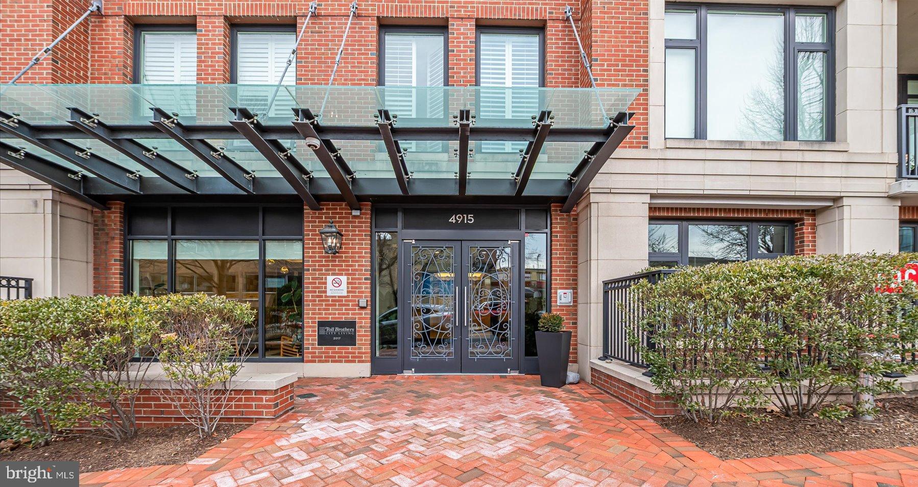 DOWNTOWN BETHESDA - Residential