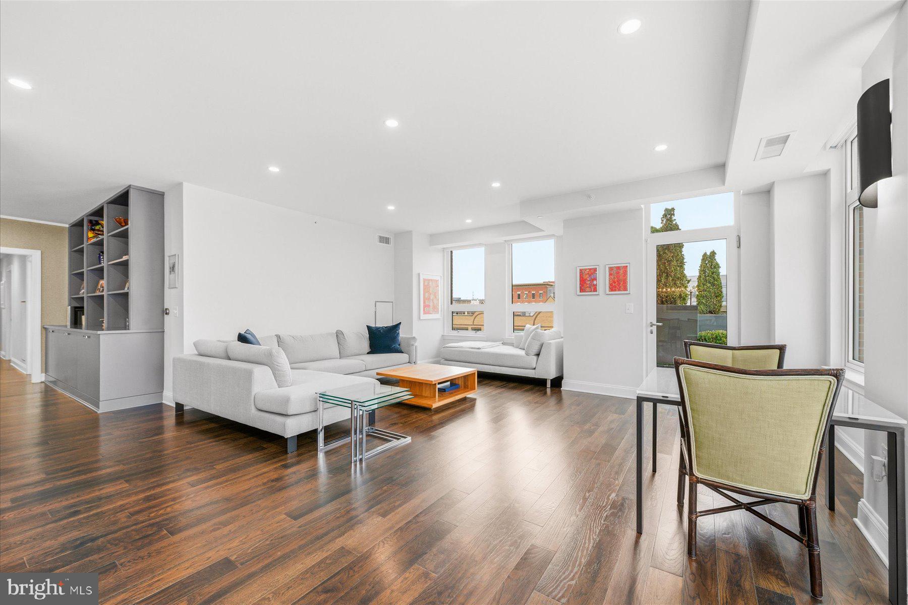 DOWNTOWN BETHESDA - Residential