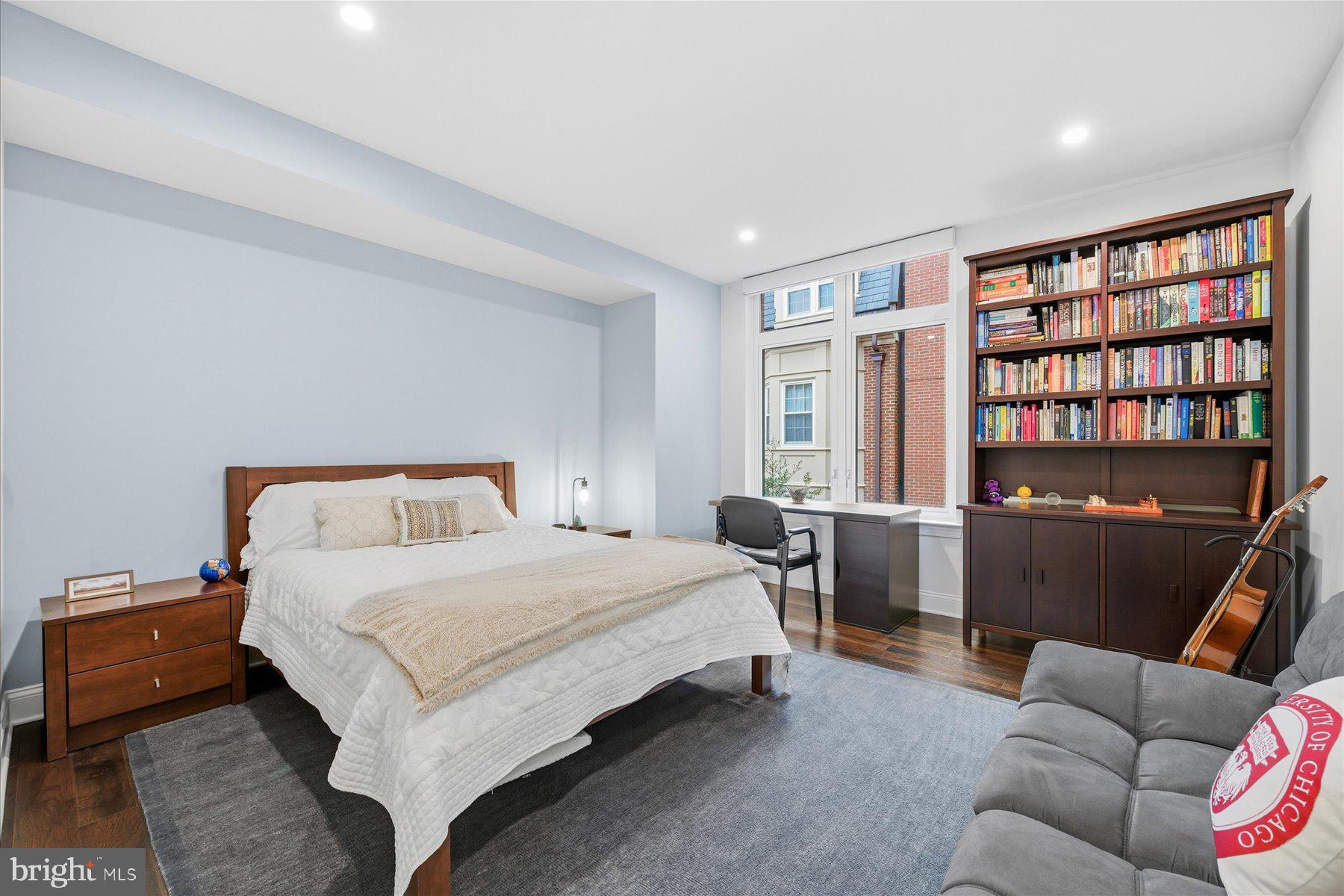 DOWNTOWN BETHESDA - Residential