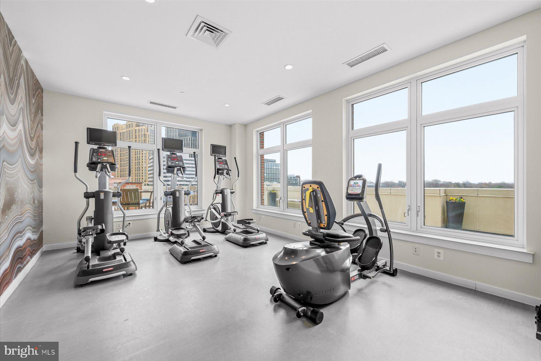 DOWNTOWN BETHESDA - Residential