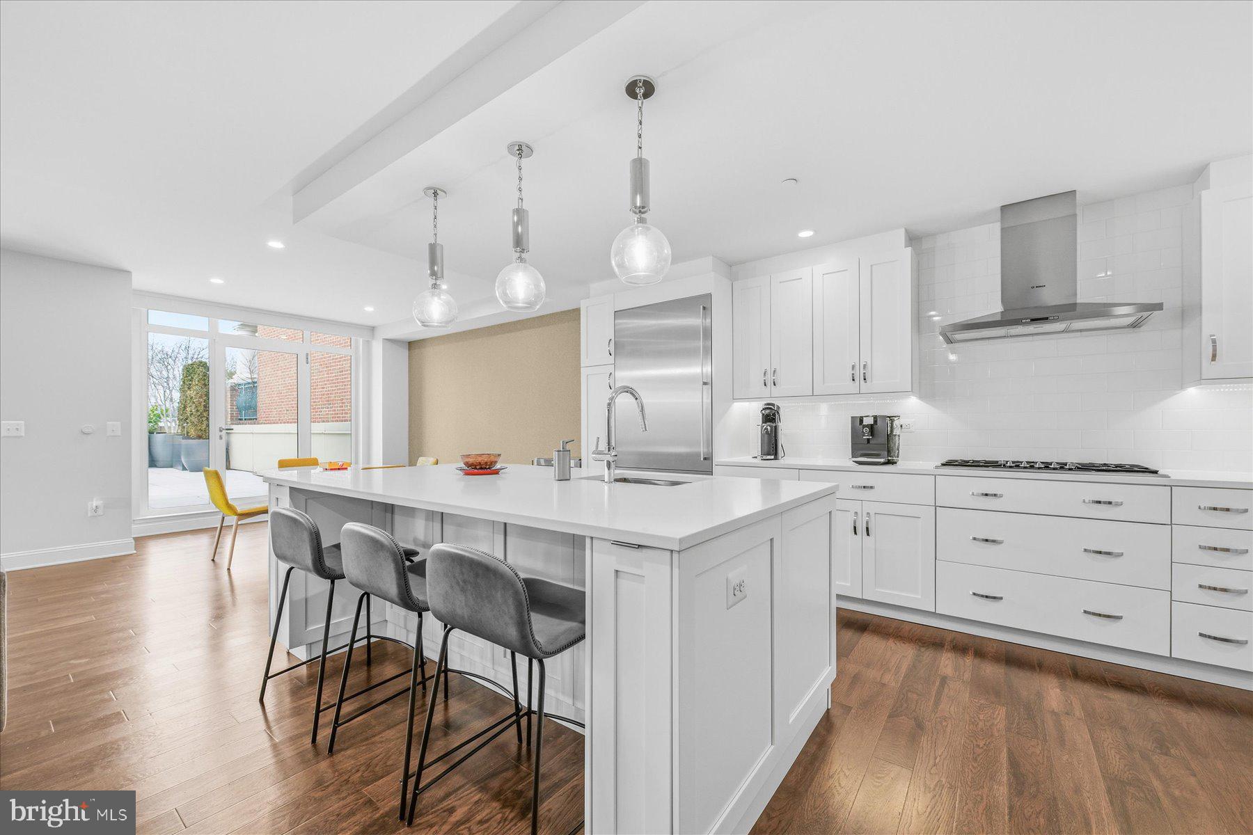 DOWNTOWN BETHESDA - Residential