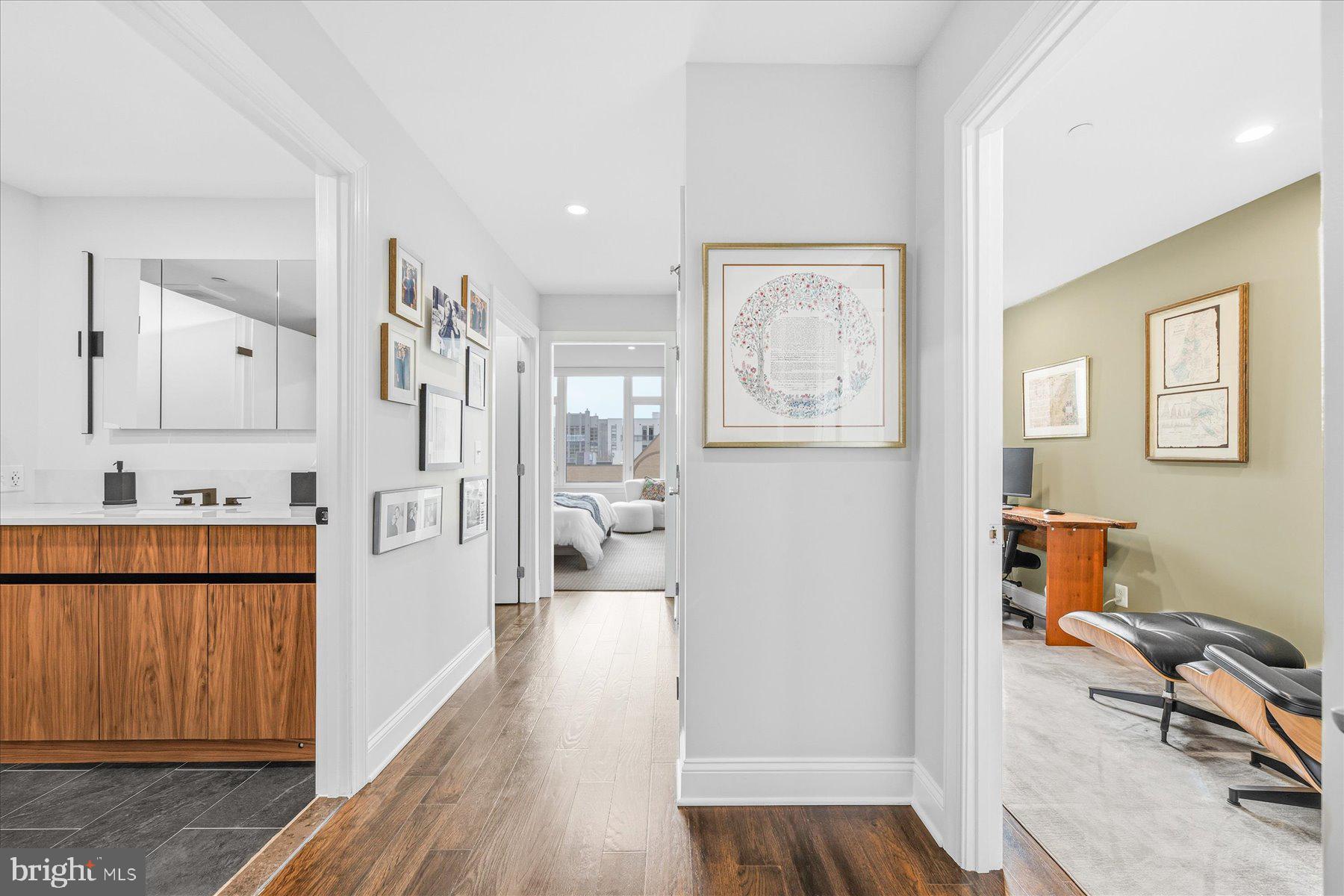 DOWNTOWN BETHESDA - Residential